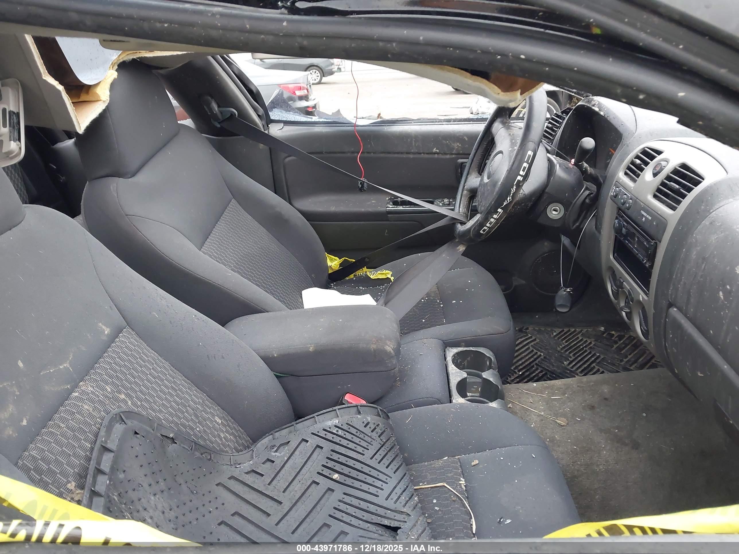 CHEVROLET COLORADO image 5