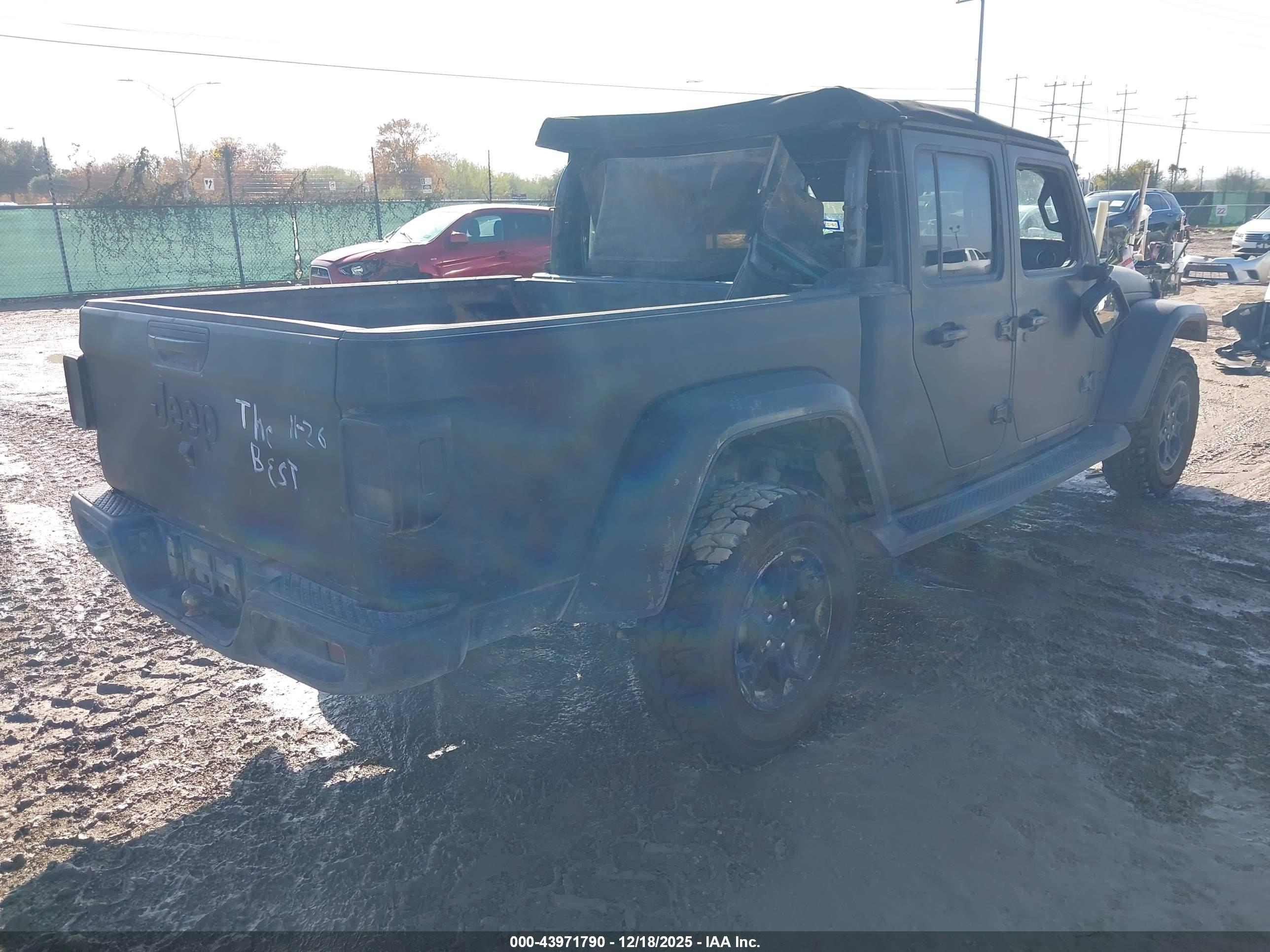 JEEP GLADIATOR image 4