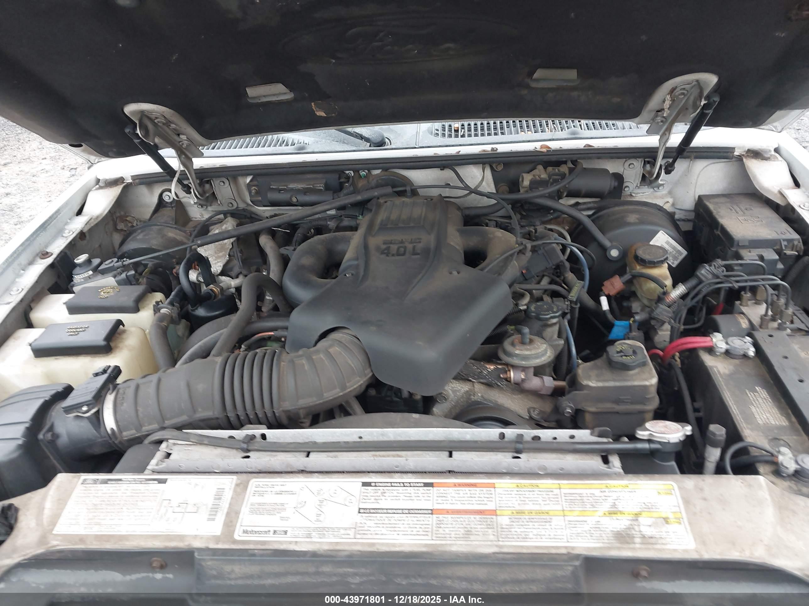 FORD EXPLORER image 10