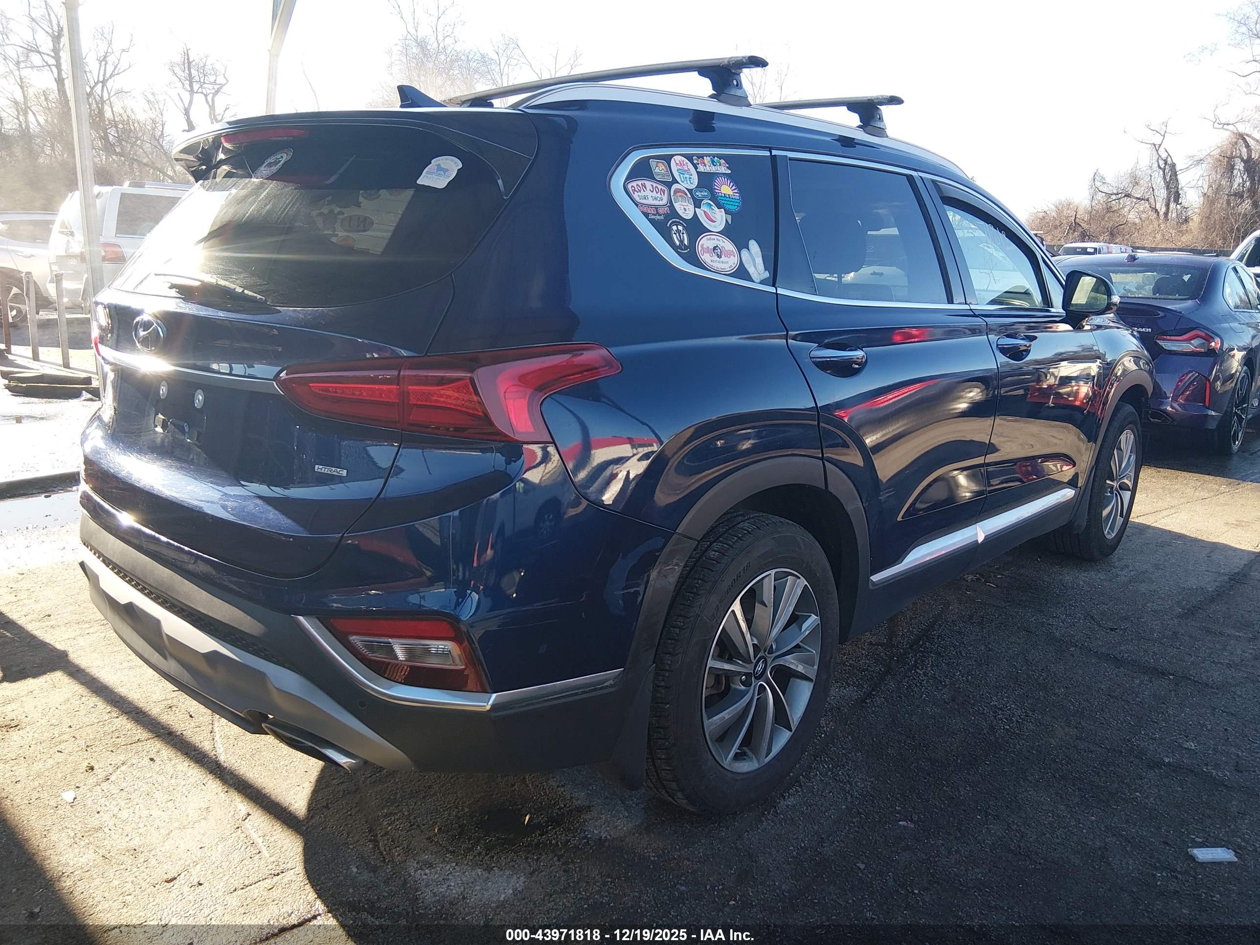 HYUNDAI SANTA image 4