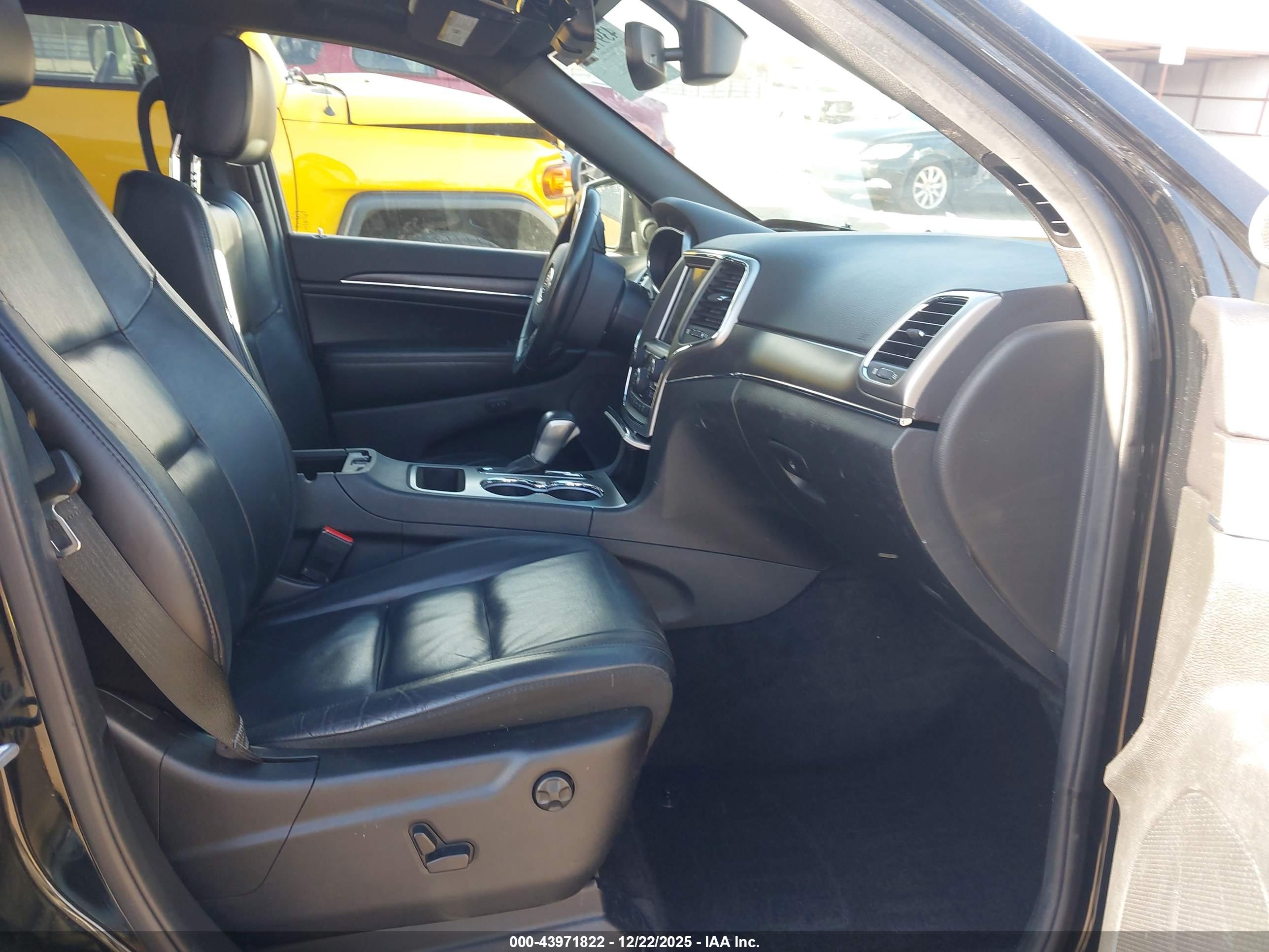 JEEP GRAND image 5