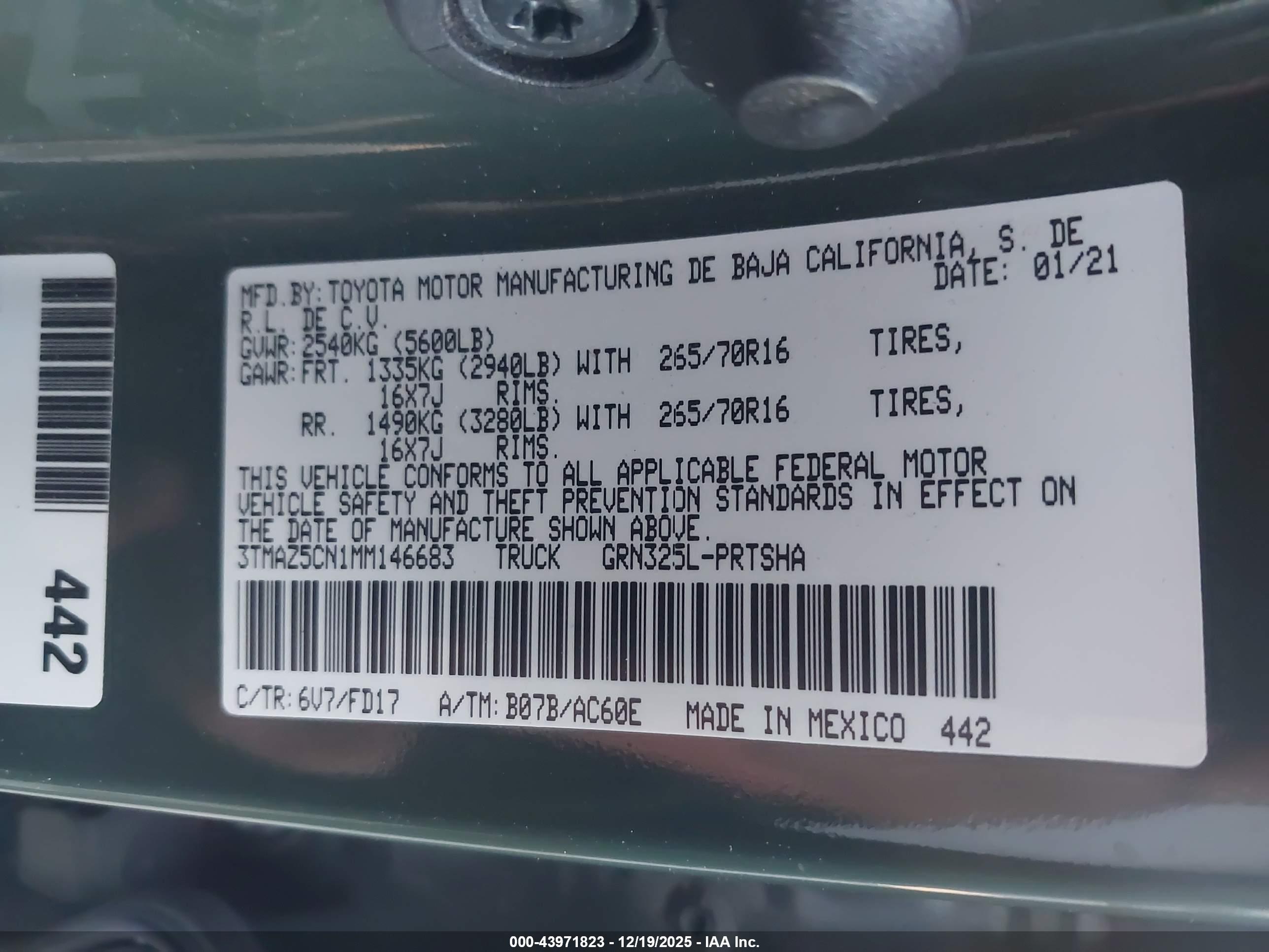 TOYOTA TACOMA image 9