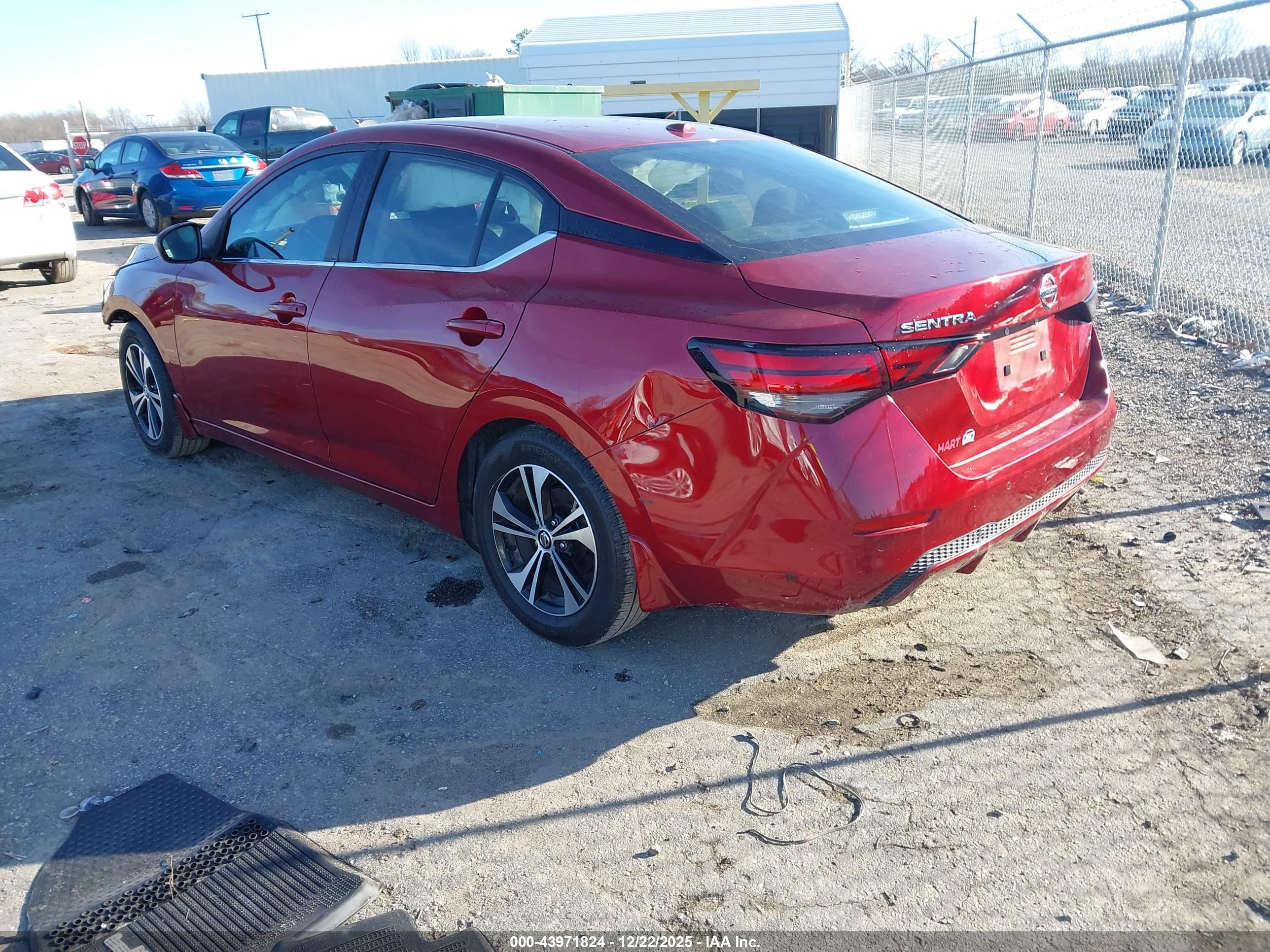 NISSAN SENTRA image 3