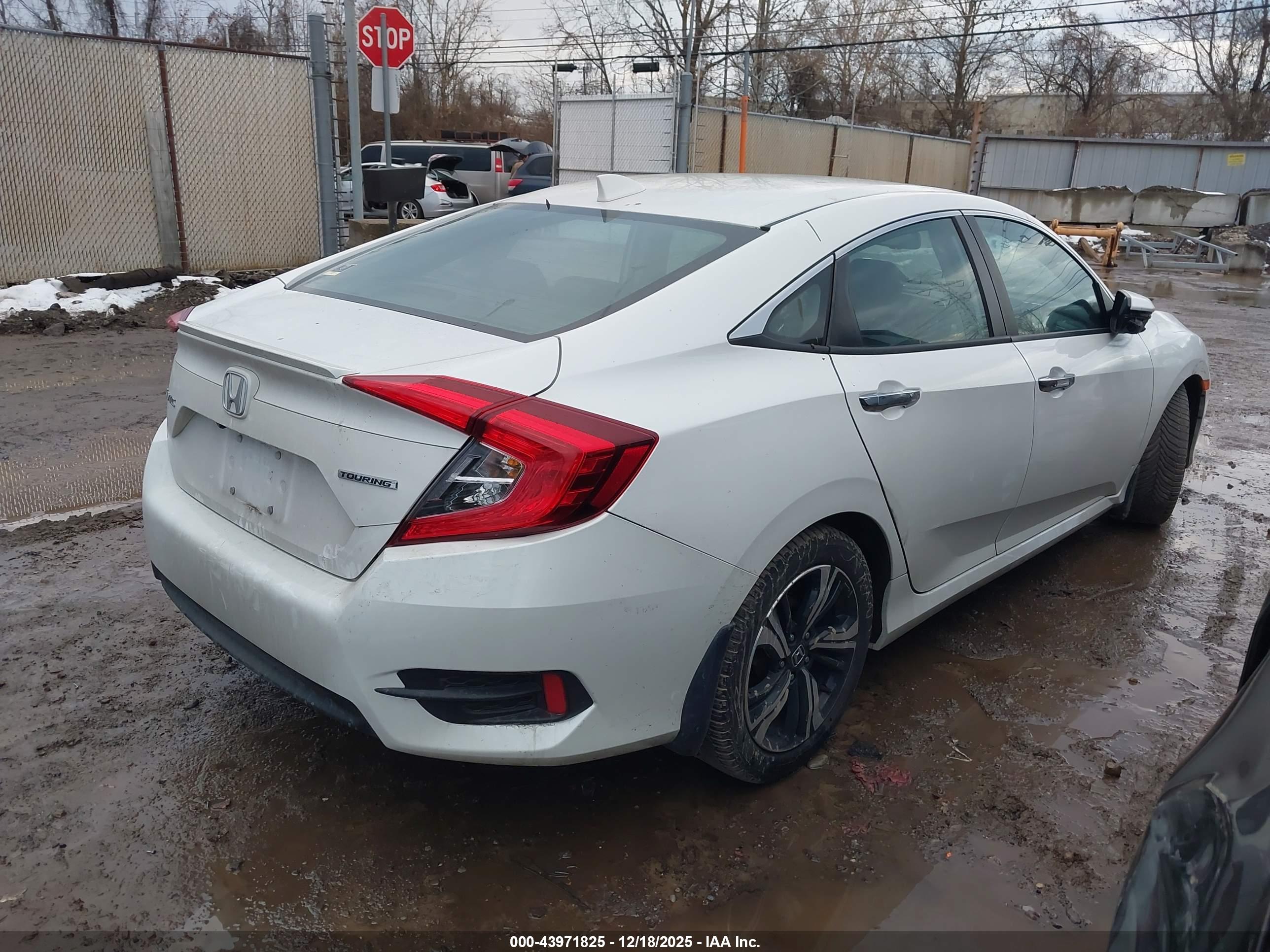 HONDA CIVIC image 4