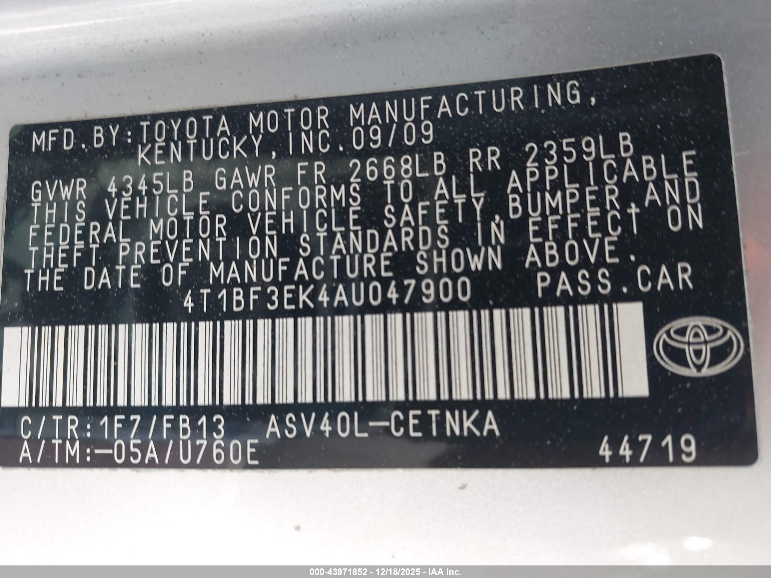 TOYOTA CAMRY image 9