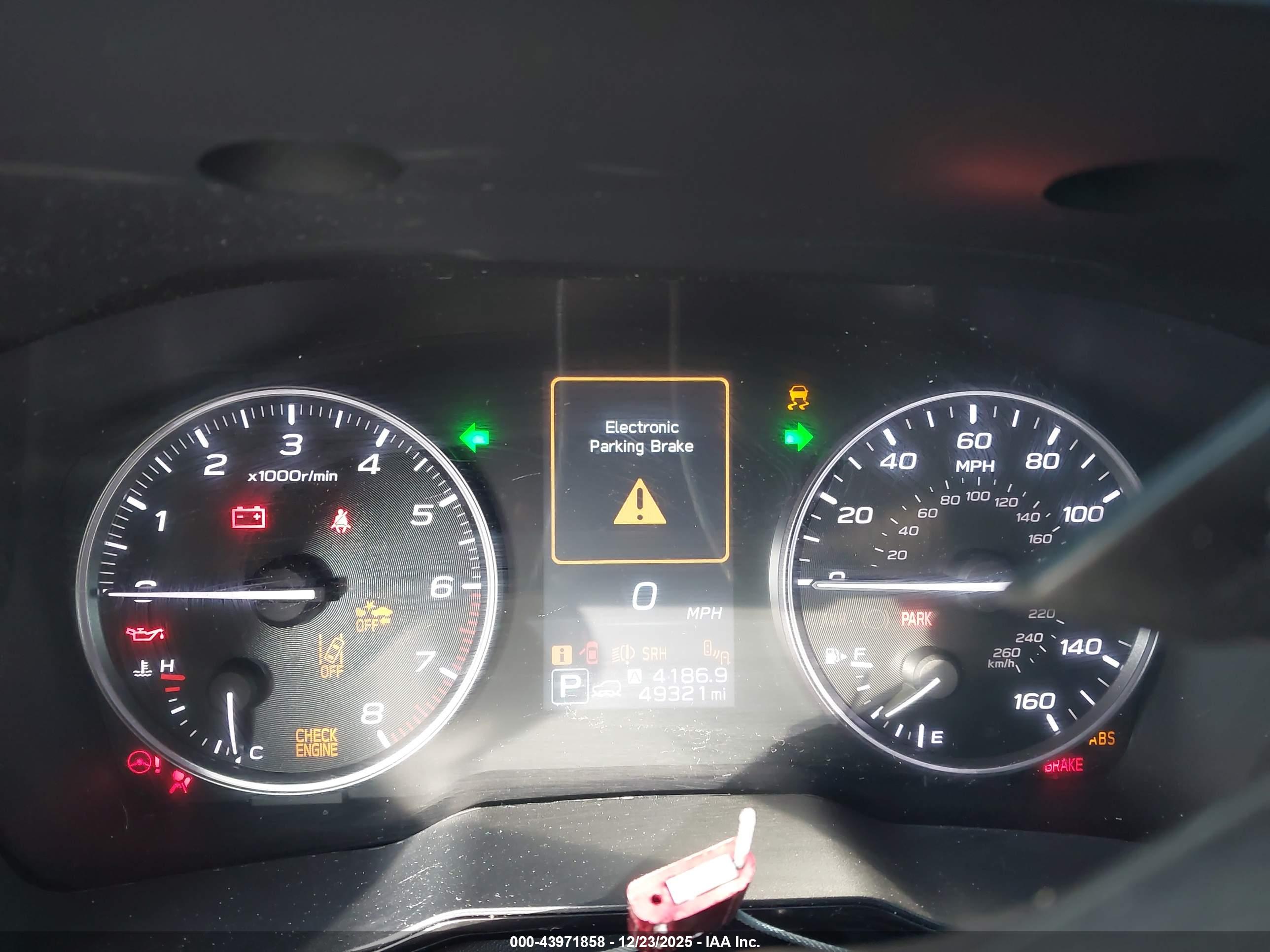 SUBARU OUTBACK image 7