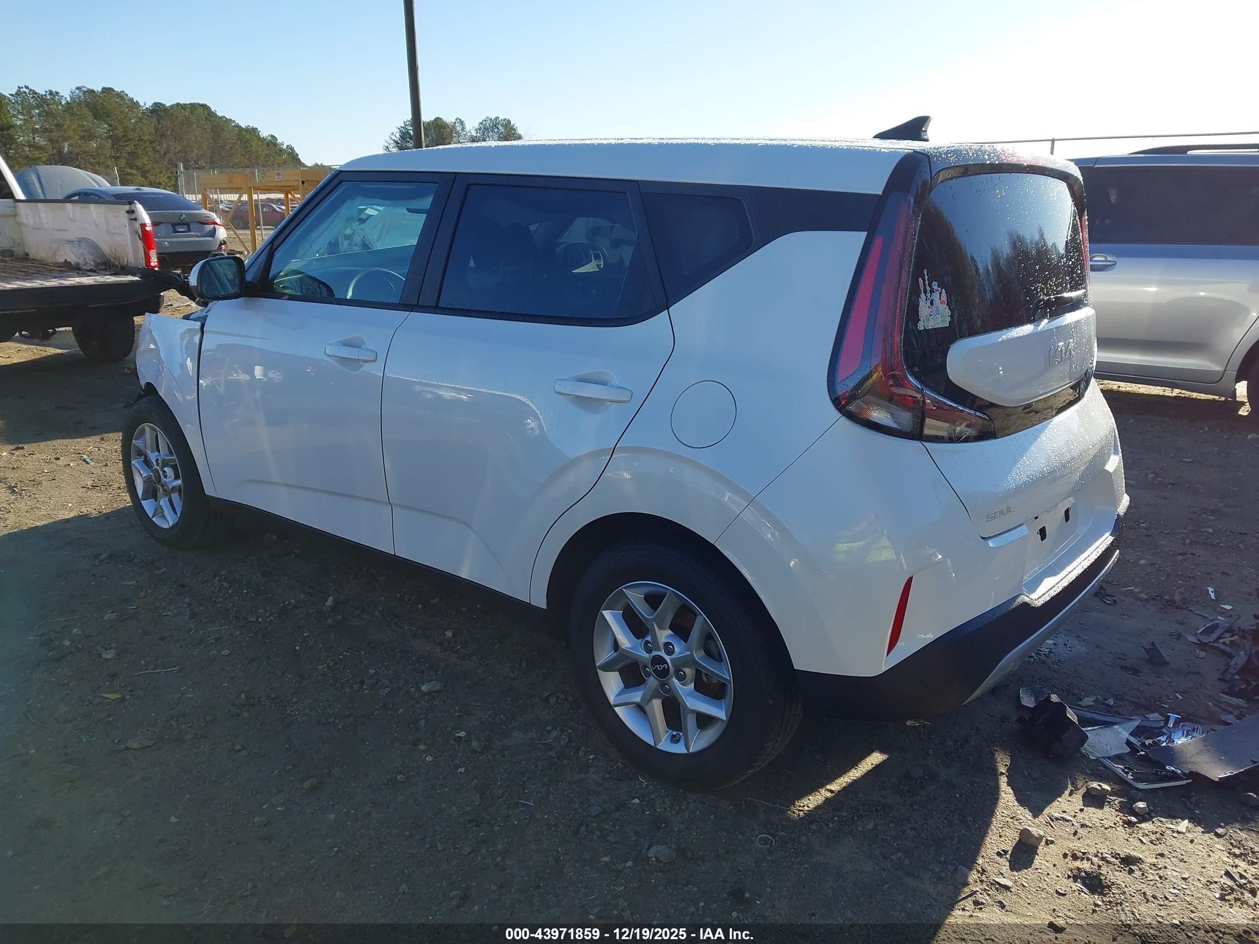 KIA SOUL image 3