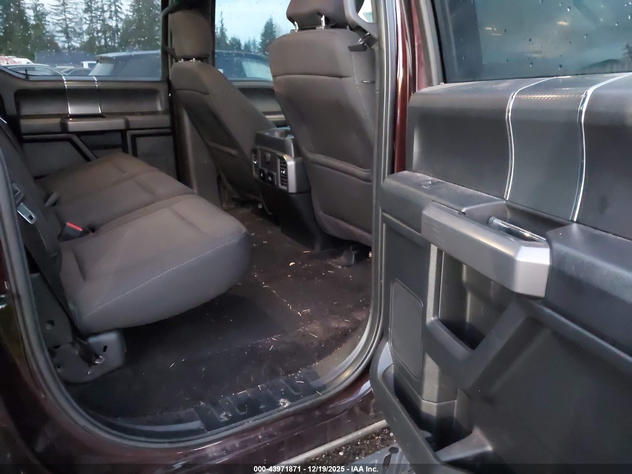 FORD F-150 image 8