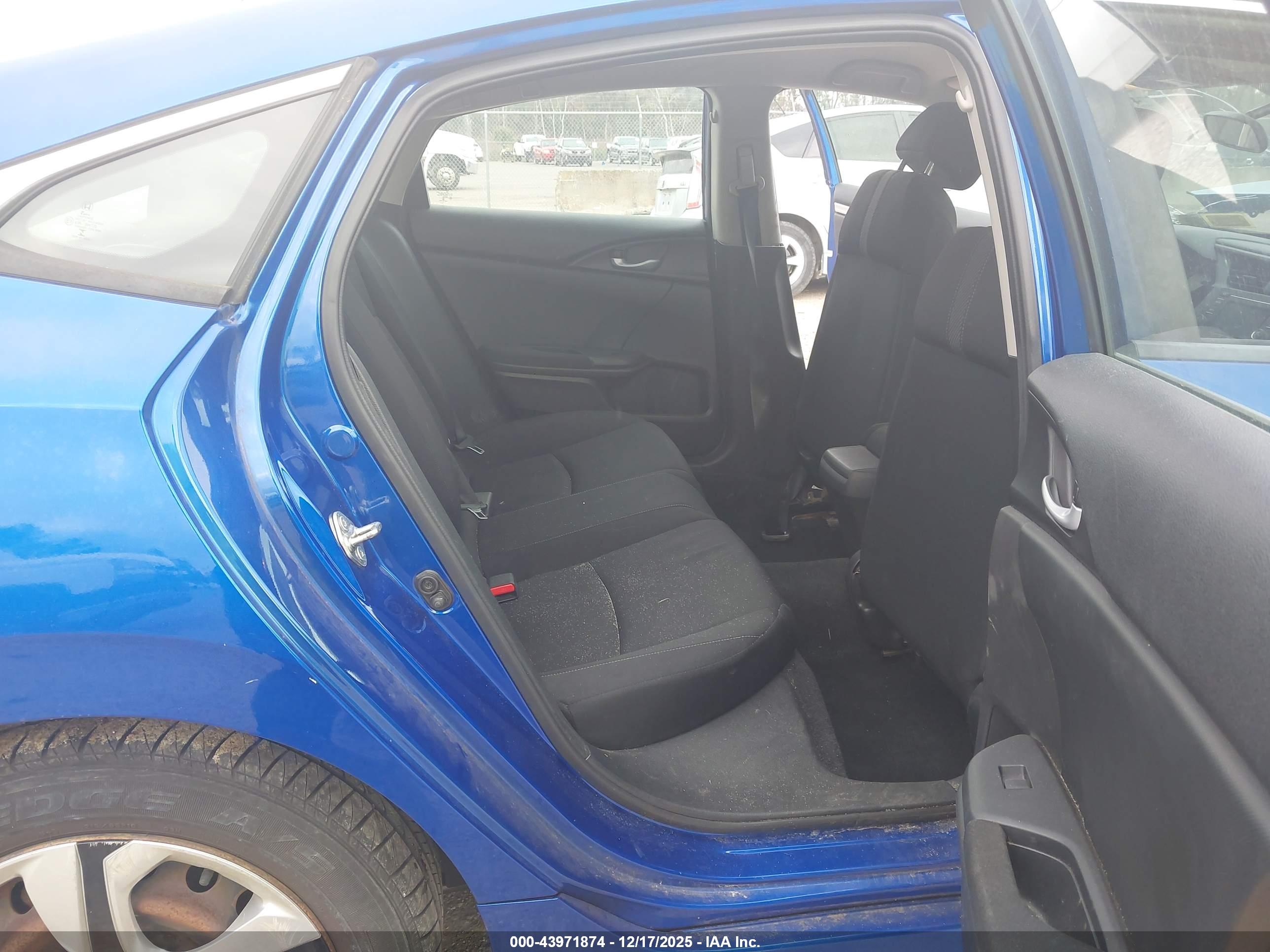 HONDA CIVIC image 8