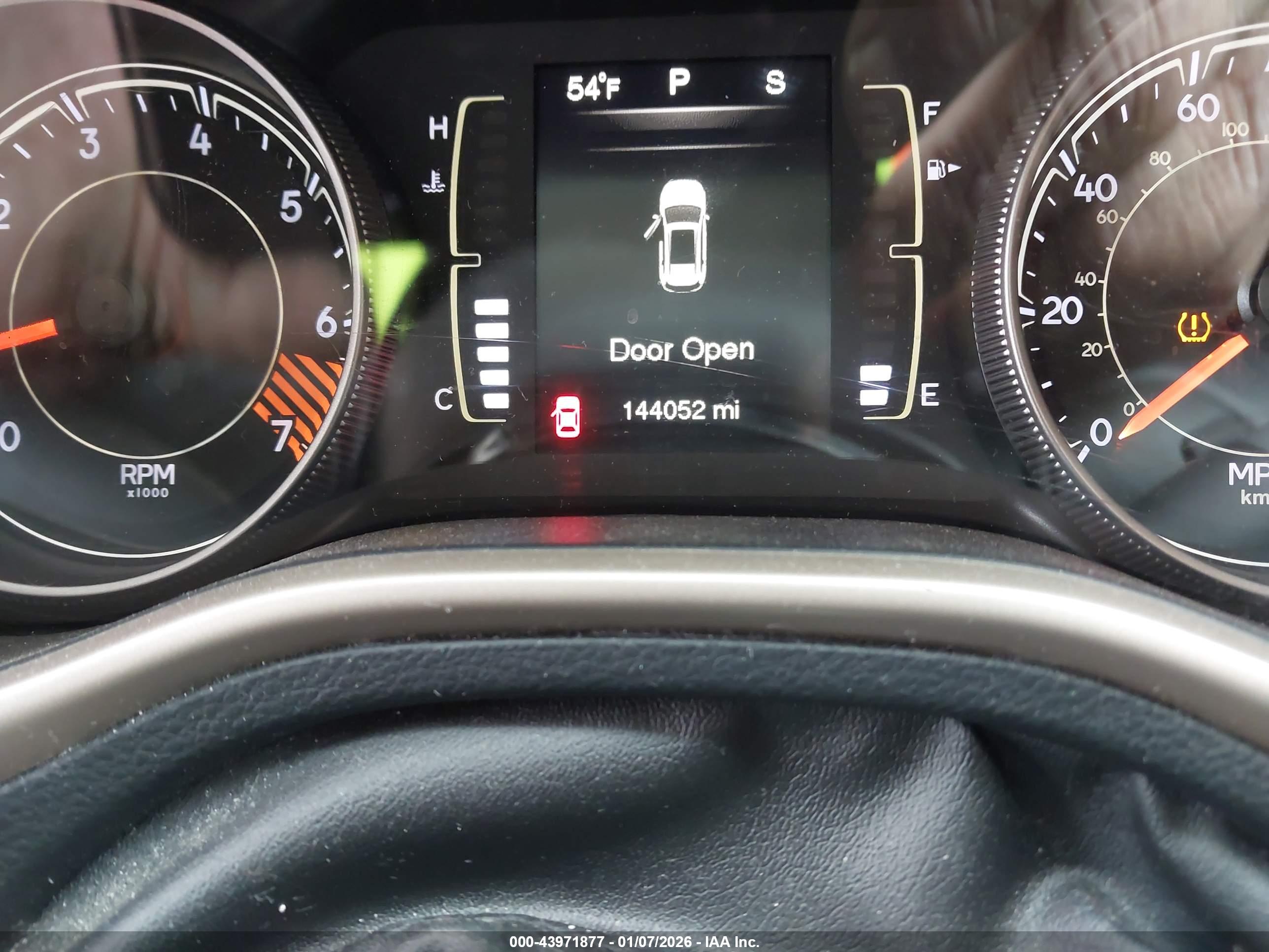 JEEP CHEROKEE image 7