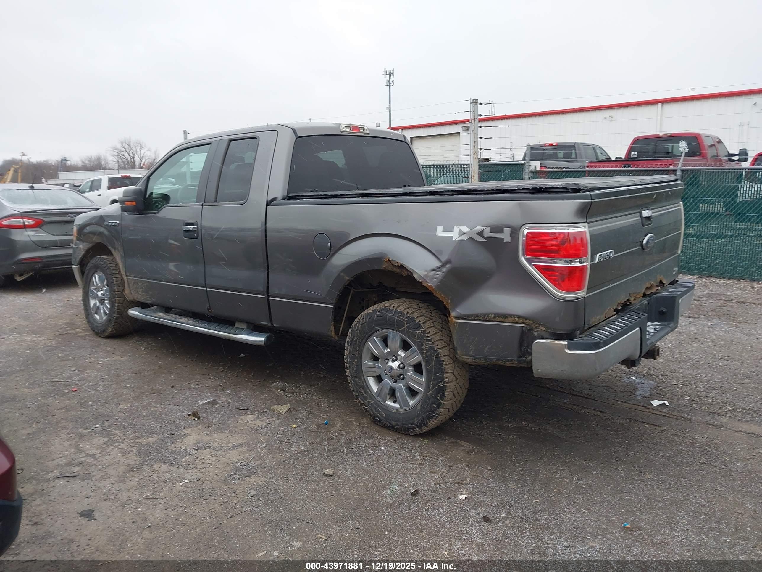FORD F-150 image 3