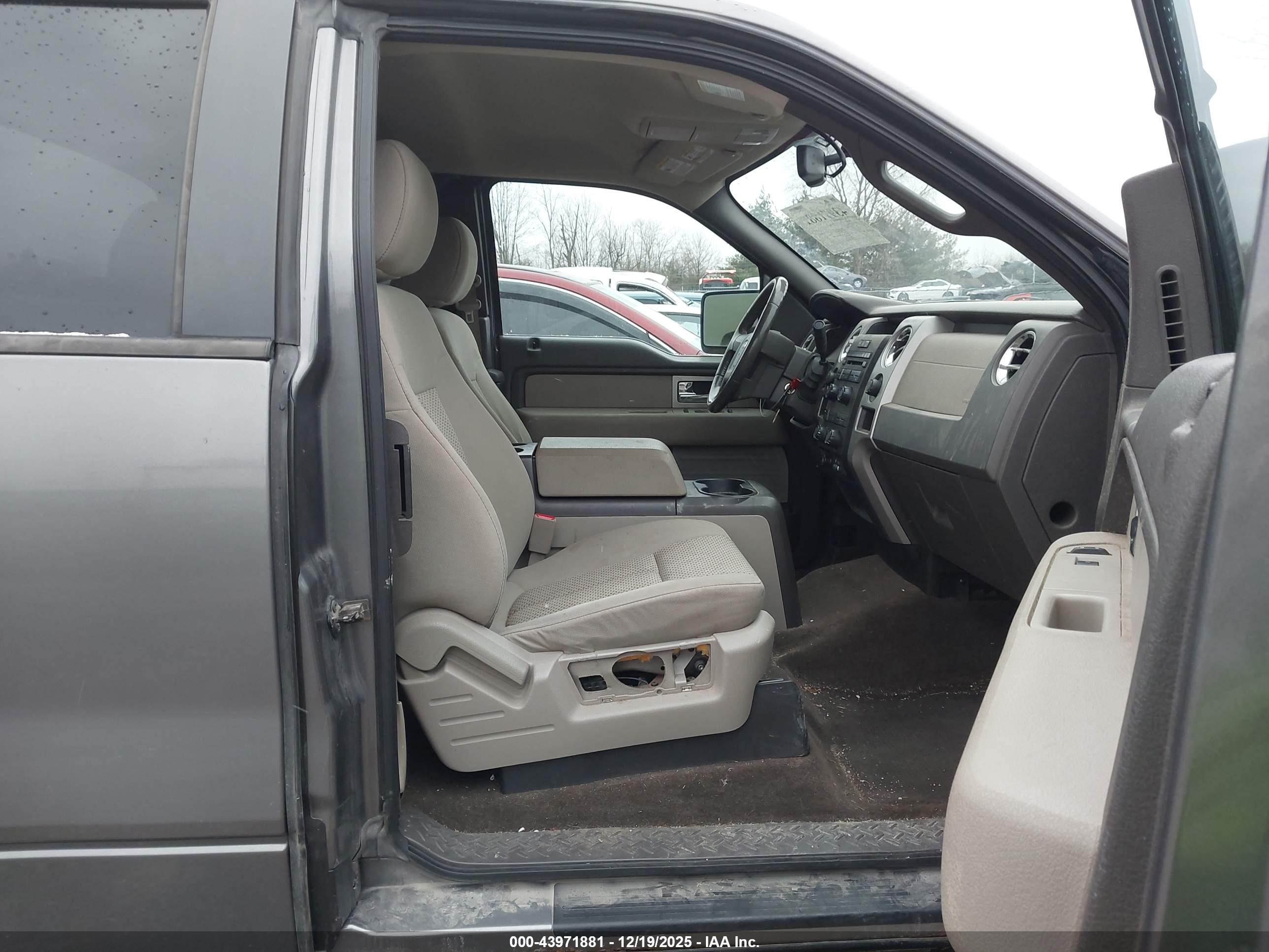 FORD F-150 image 5