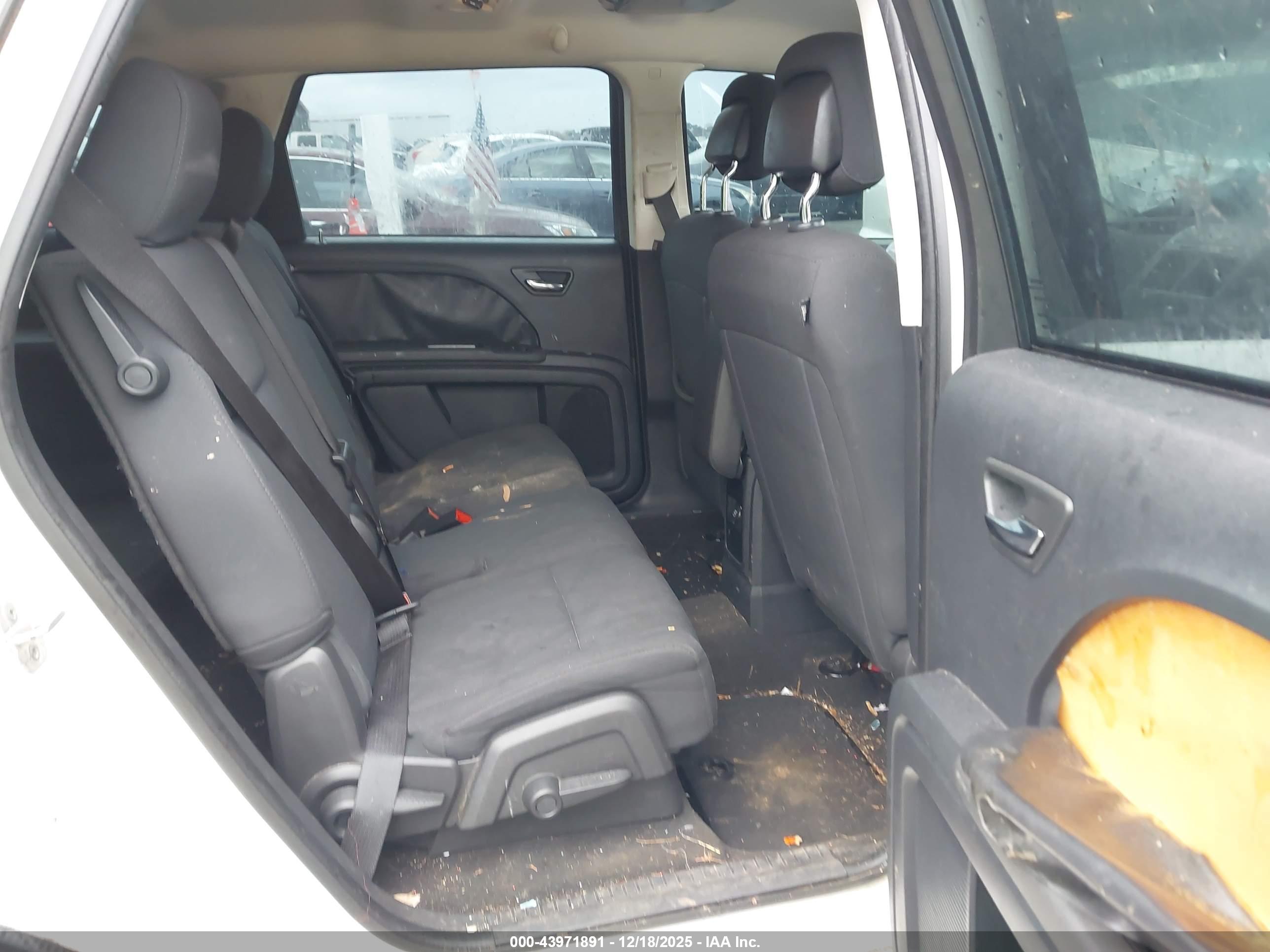 DODGE JOURNEY image 8
