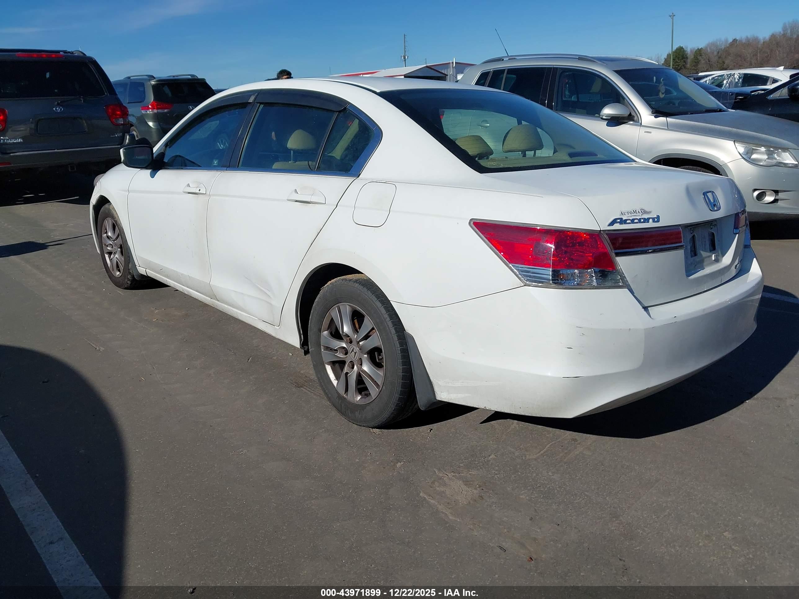HONDA ACCORD image 3