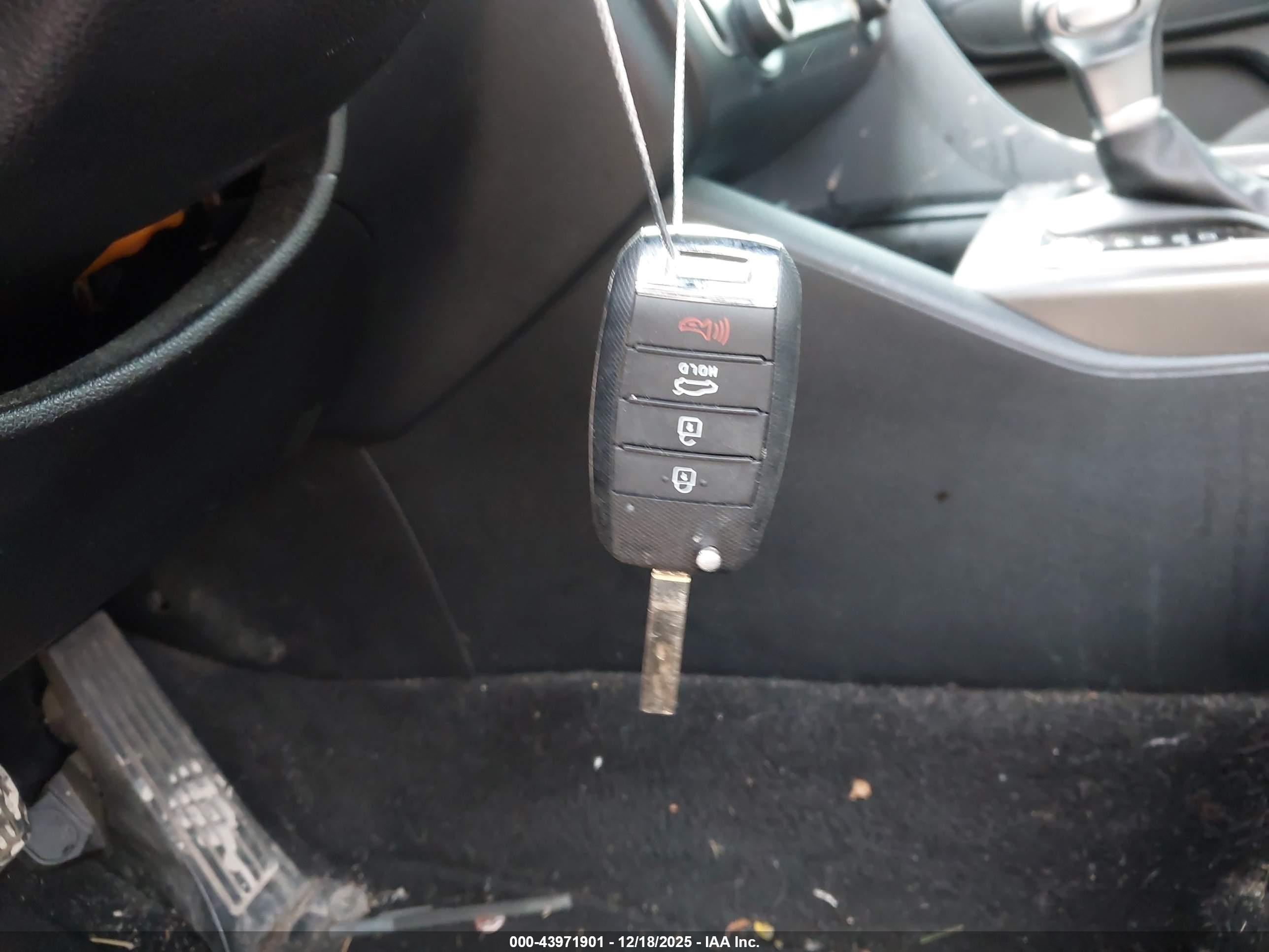 KIA OPTIMA image 11