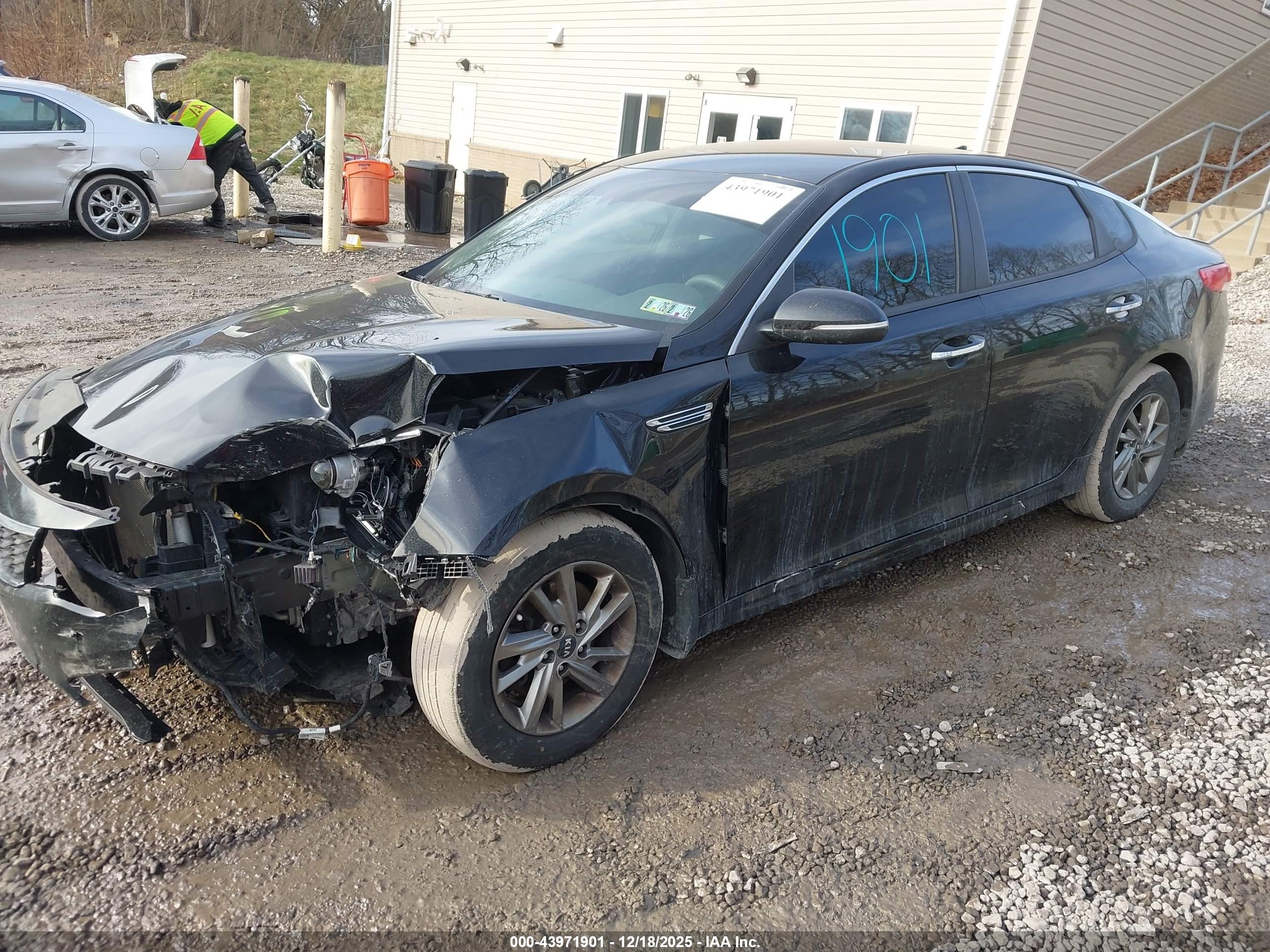 KIA OPTIMA image 2