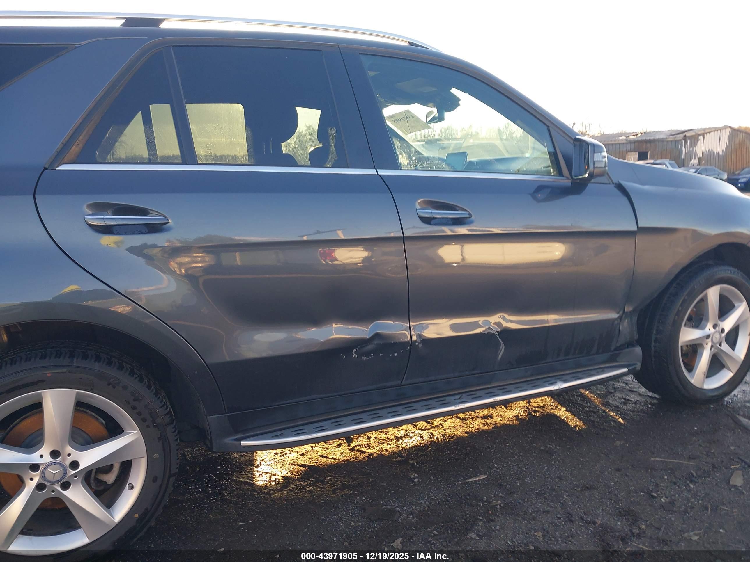 MERCEDES-BENZ GLE image 6