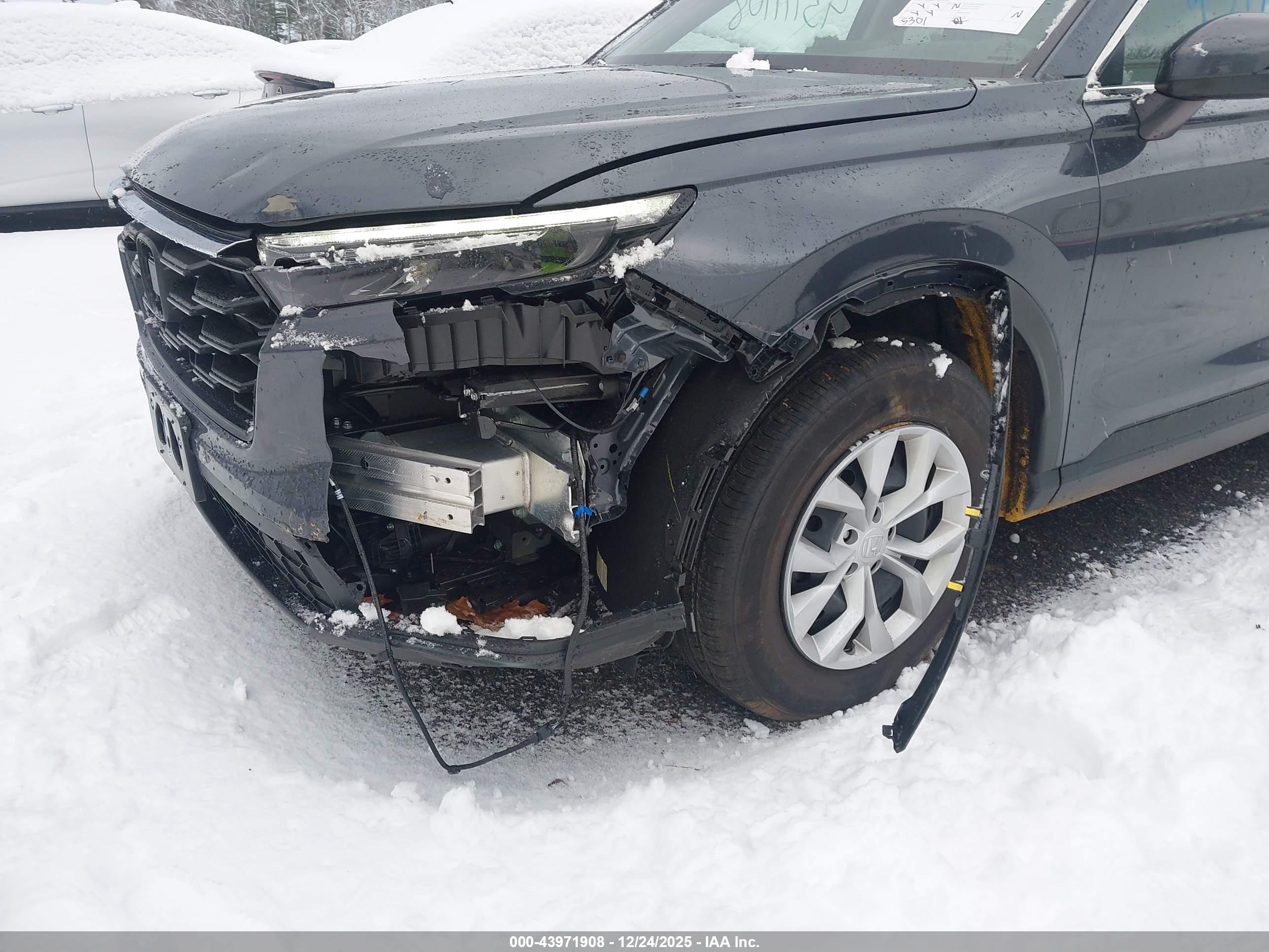 HONDA CR-V image 6