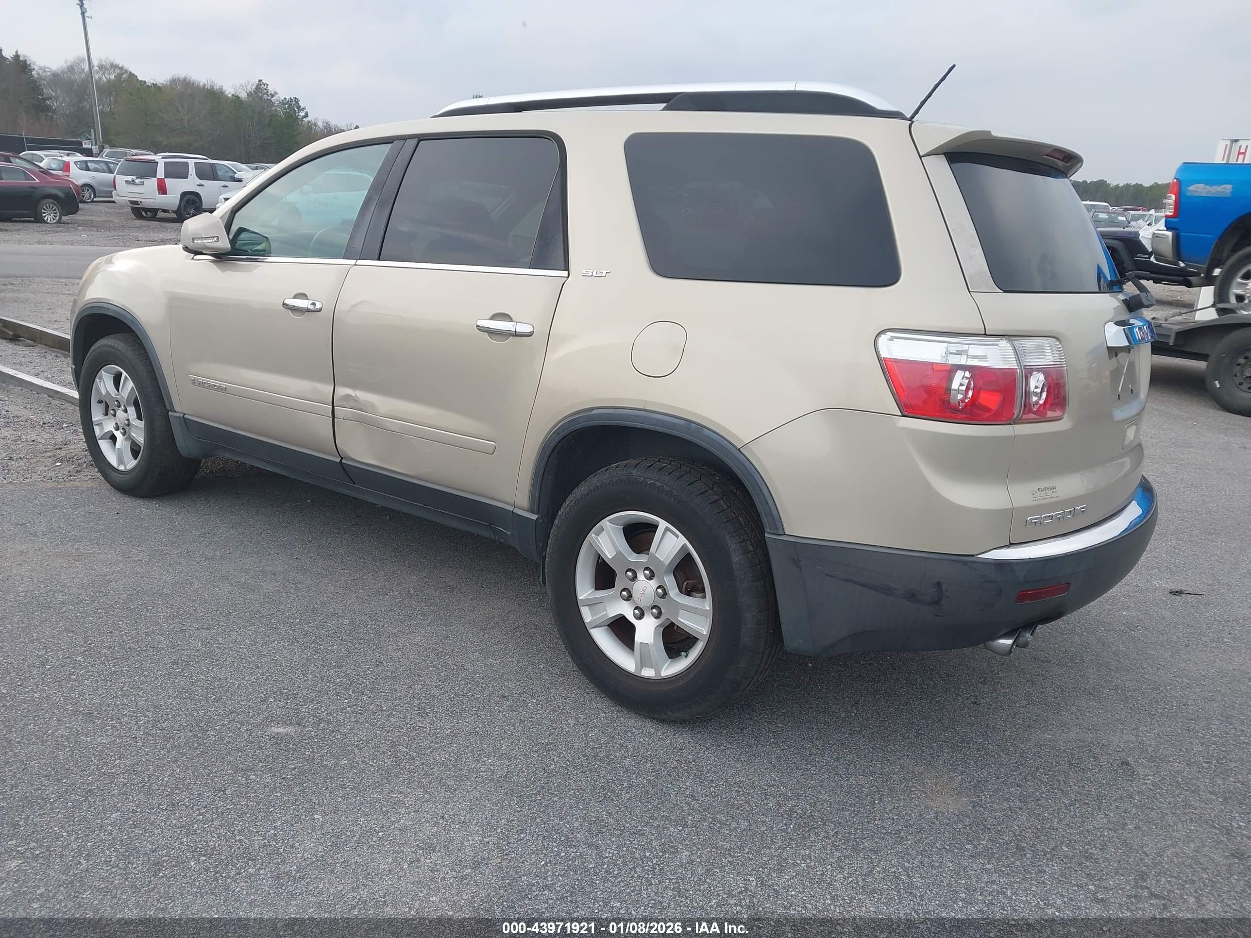 GMC ACADIA image 3