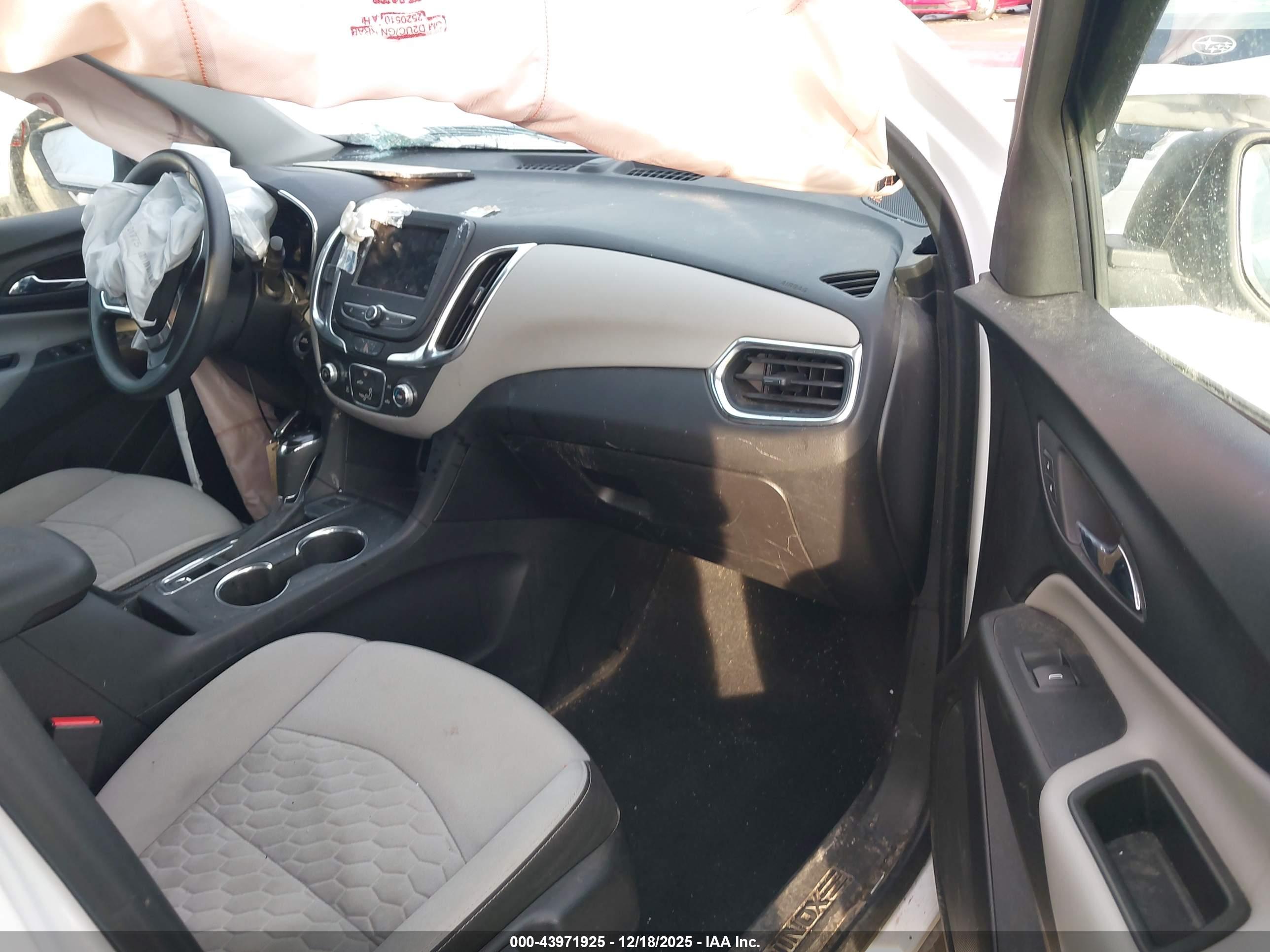 CHEVROLET EQUINOX image 5