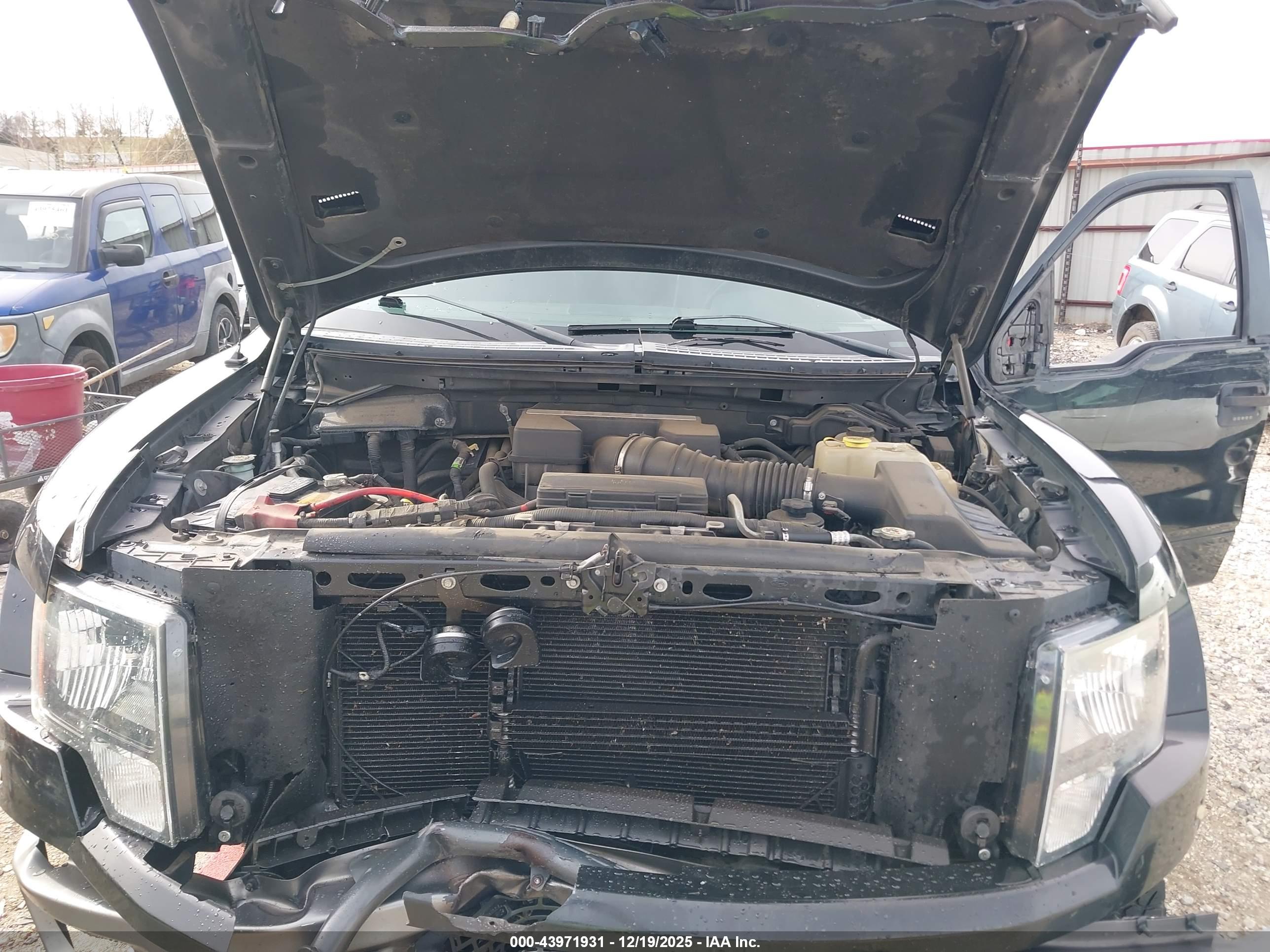 FORD F-150 image 10