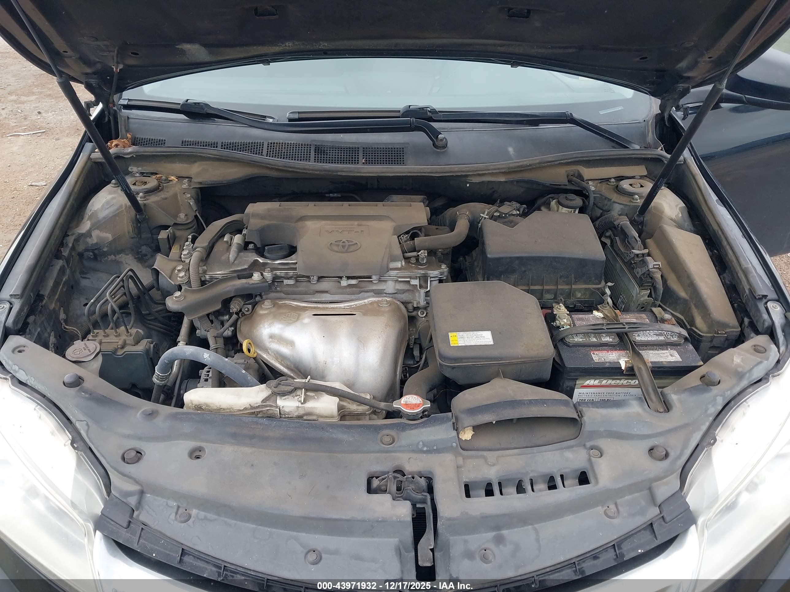 TOYOTA CAMRY image 10