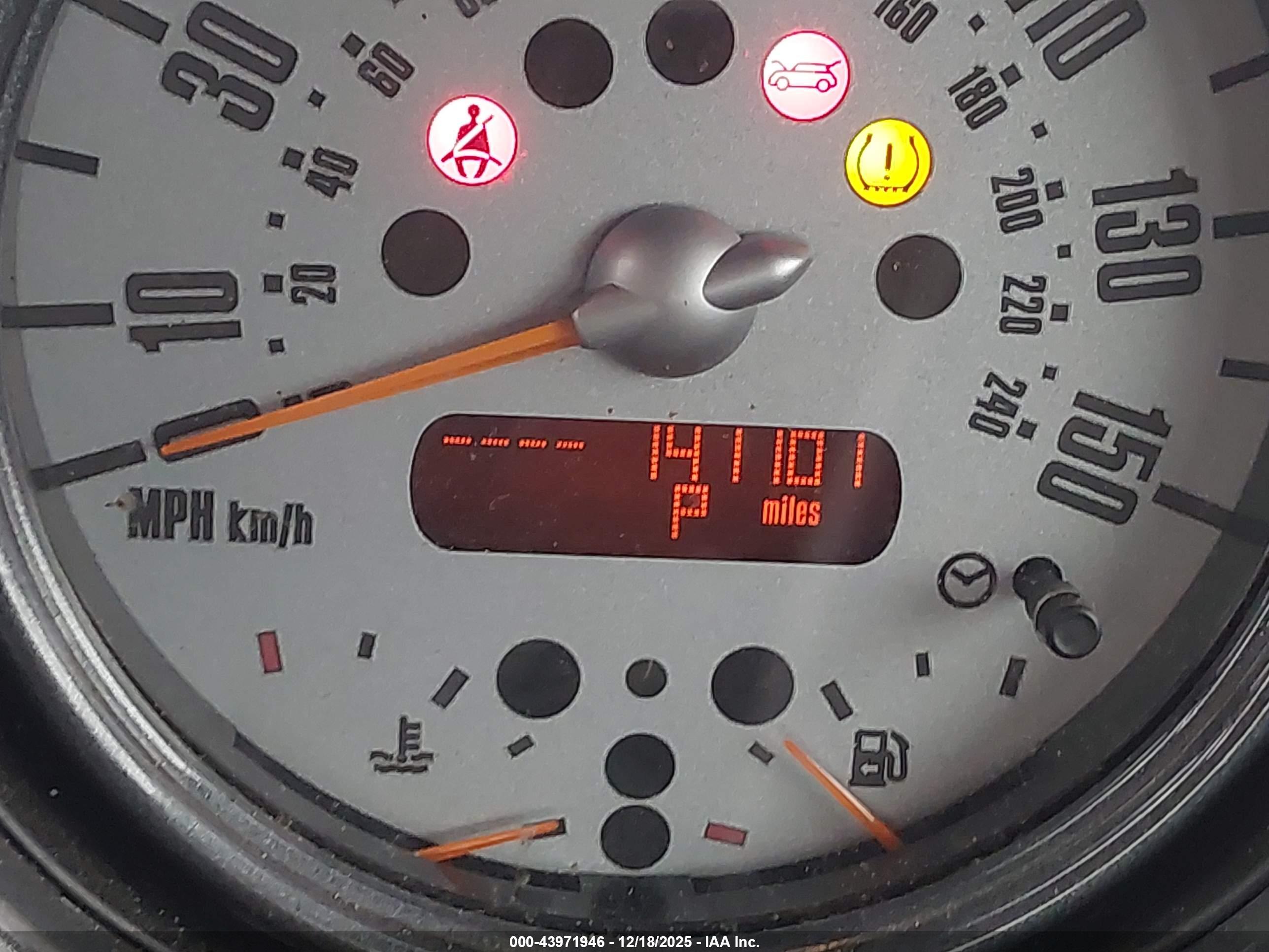 MINI COOPER image 7
