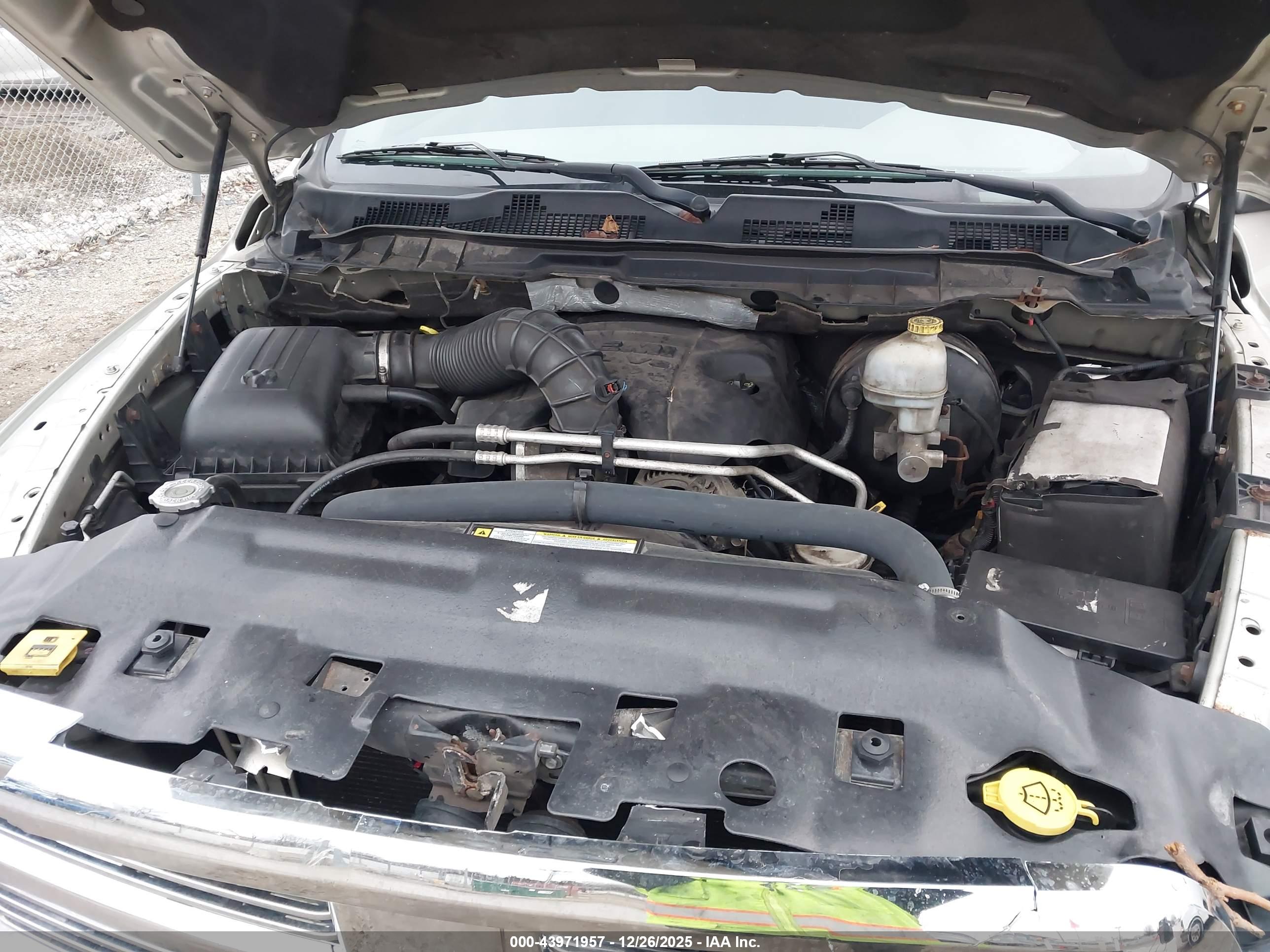 DODGE RAM image 10