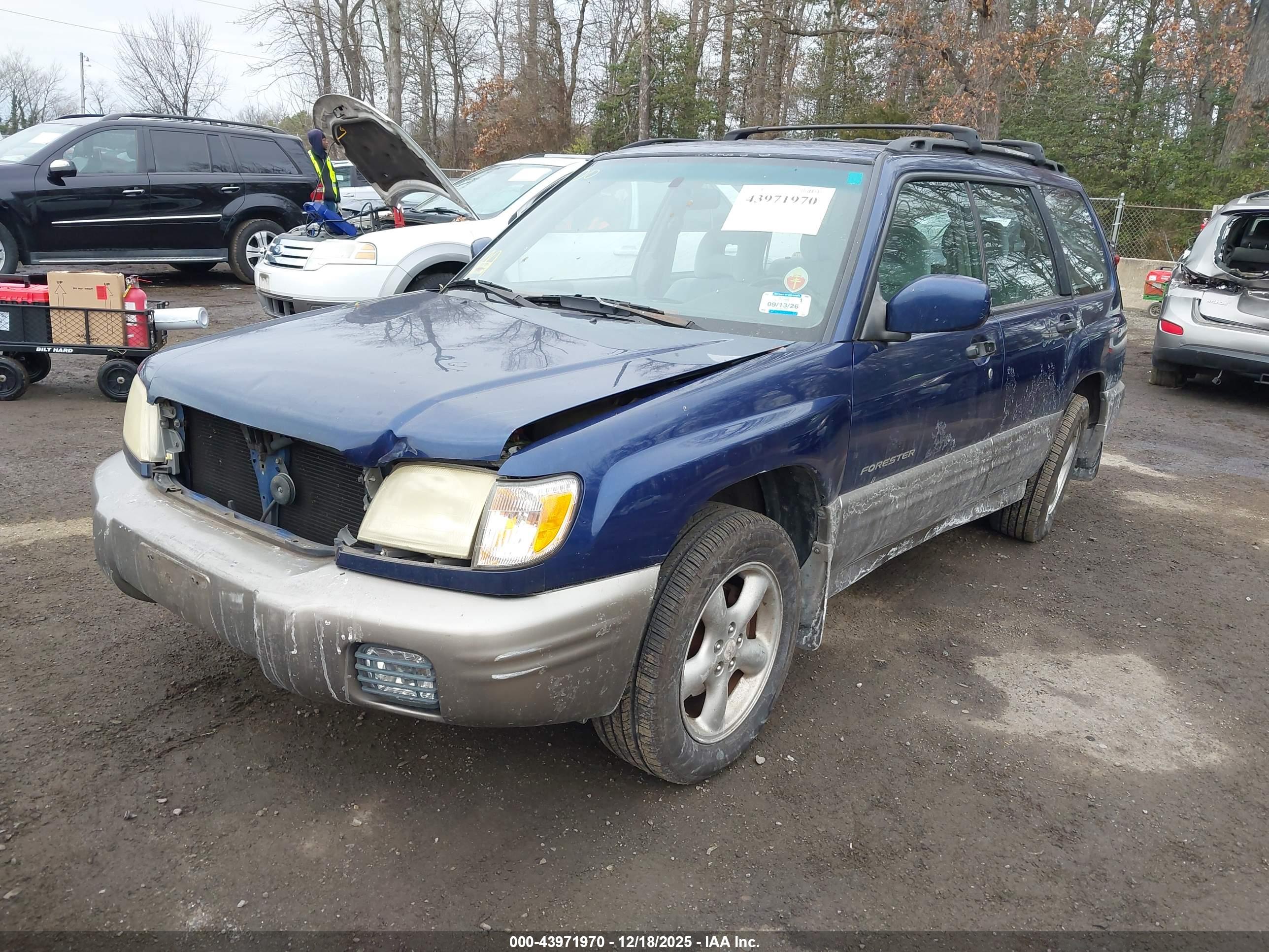 SUBARU FORESTER image 2