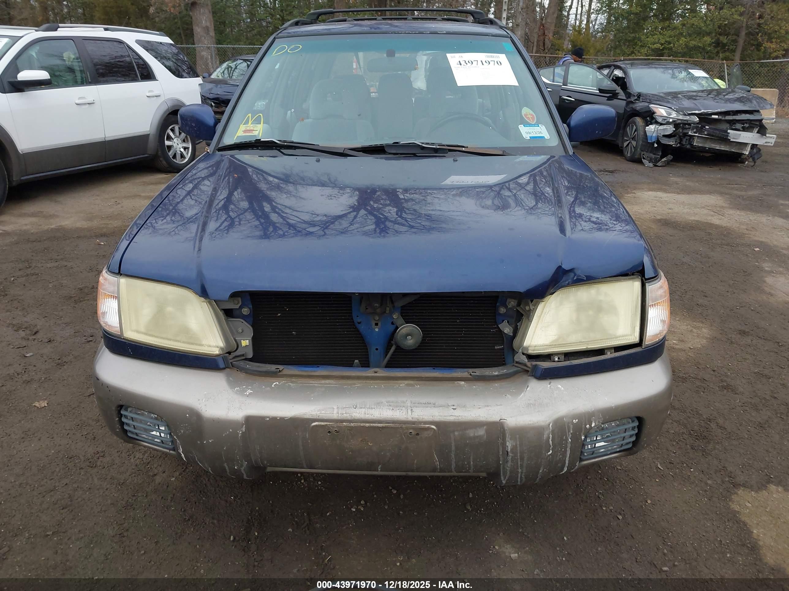 SUBARU FORESTER image 6