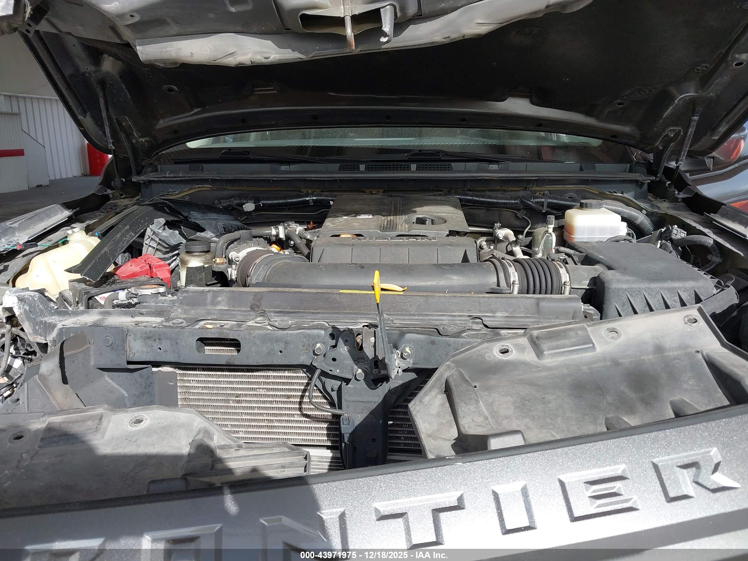 NISSAN FRONTIER image 10