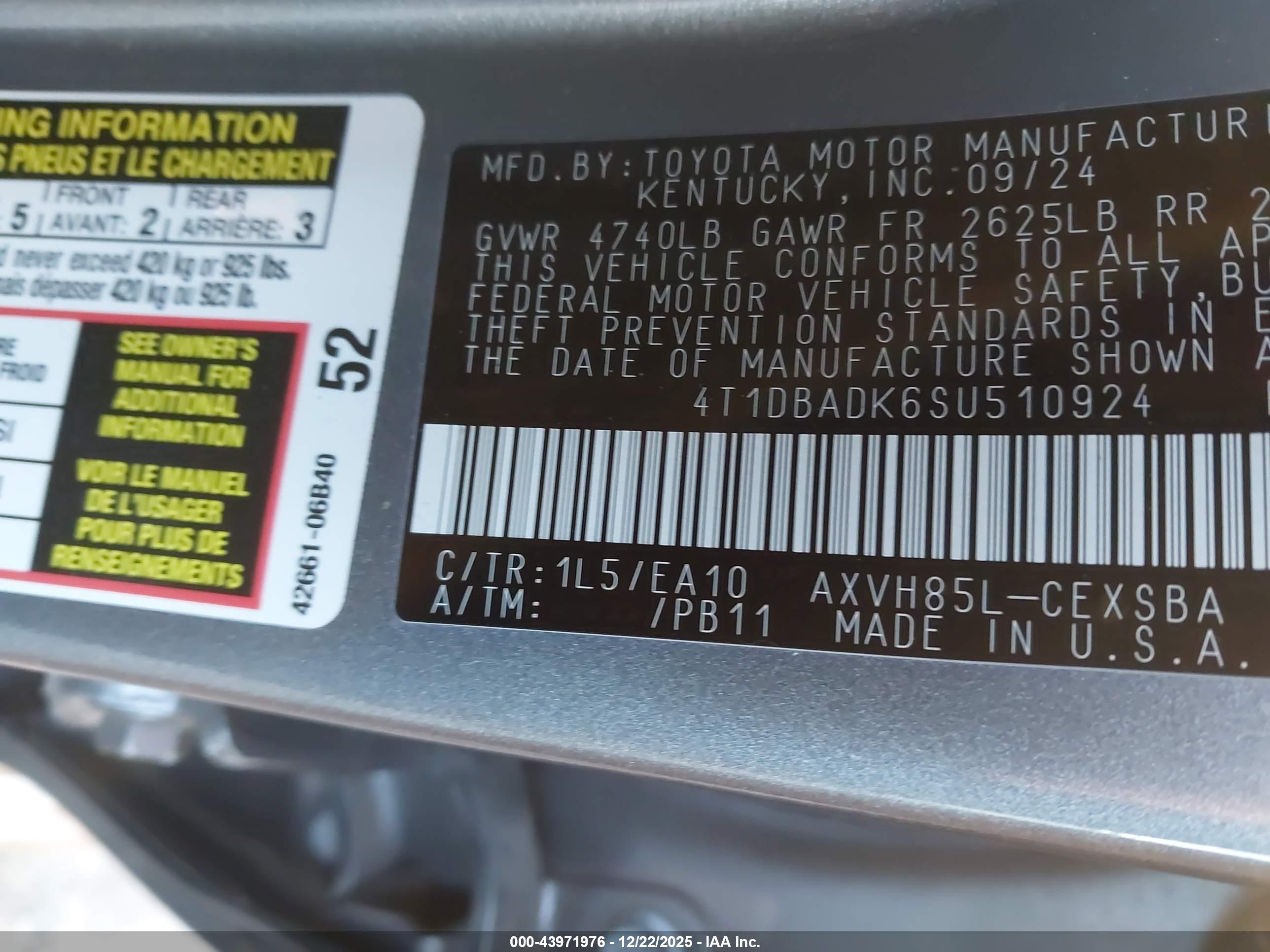 TOYOTA CAMRY image 9