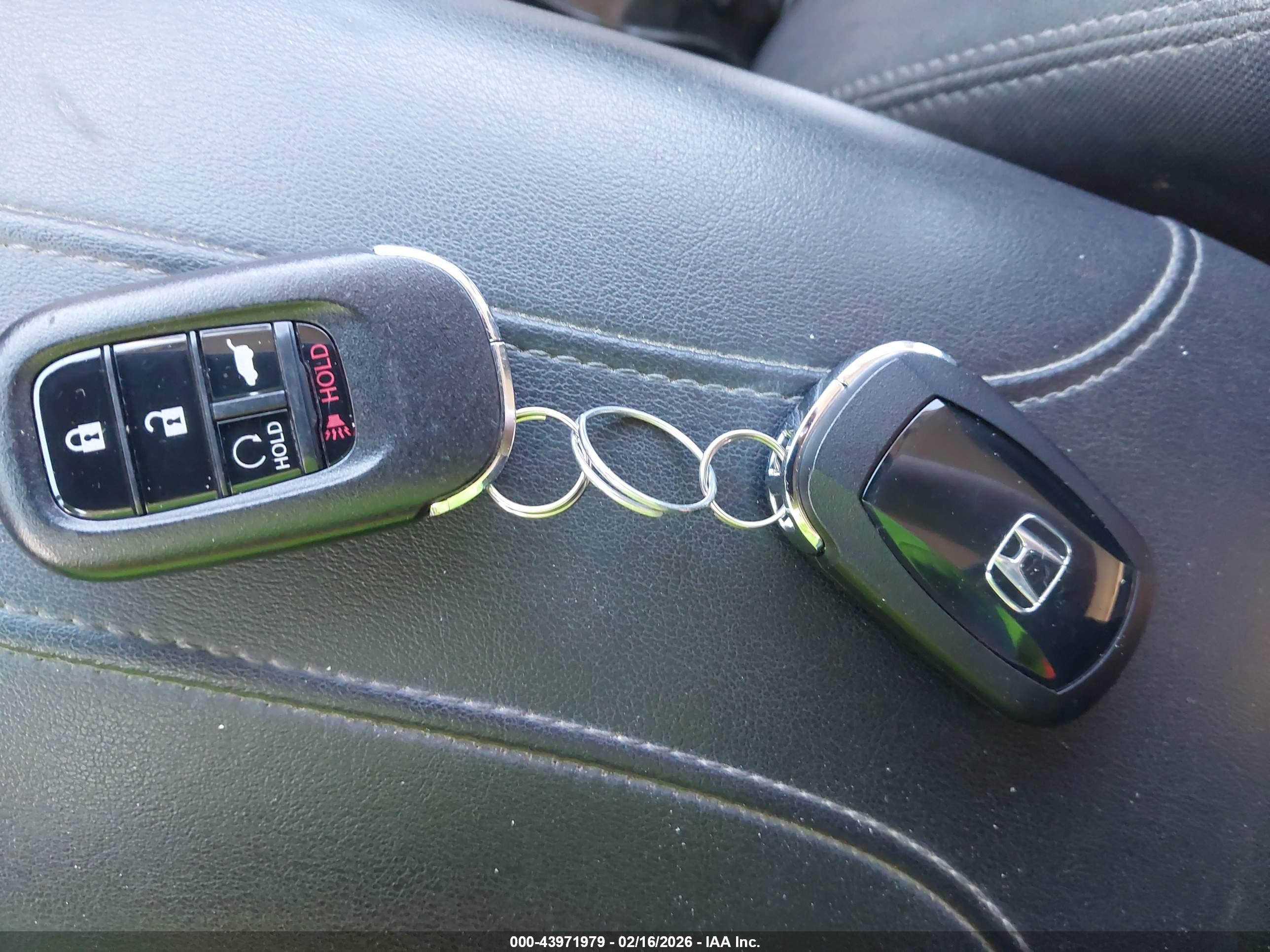 HONDA CIVIC image 11