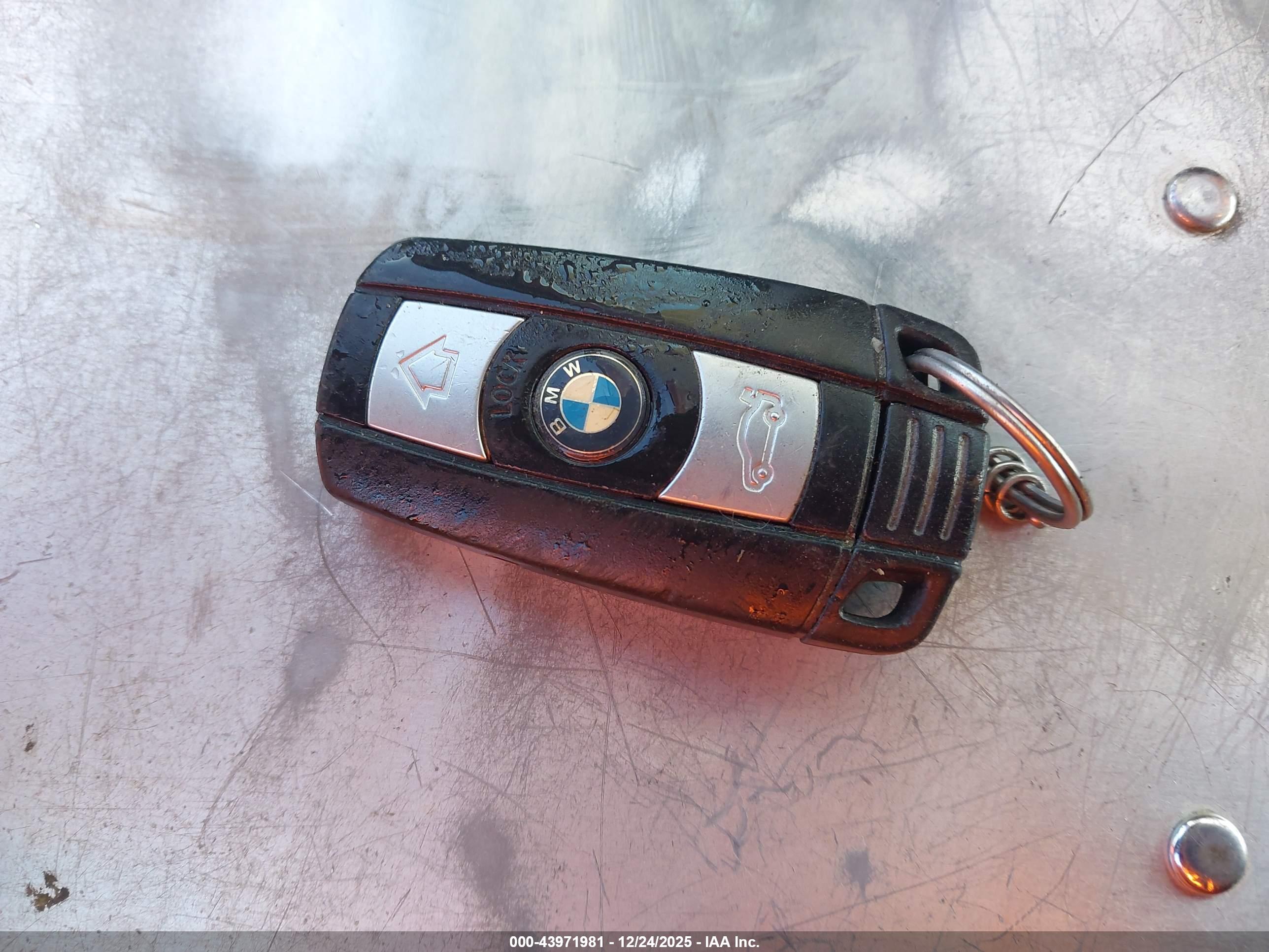 BMW 328I image 11