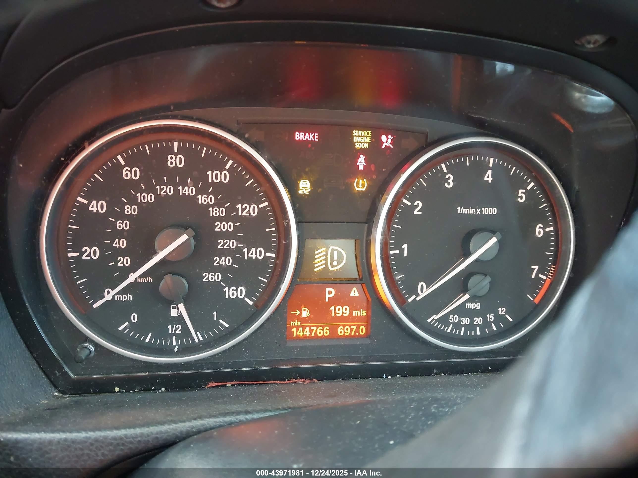 BMW 328I image 7