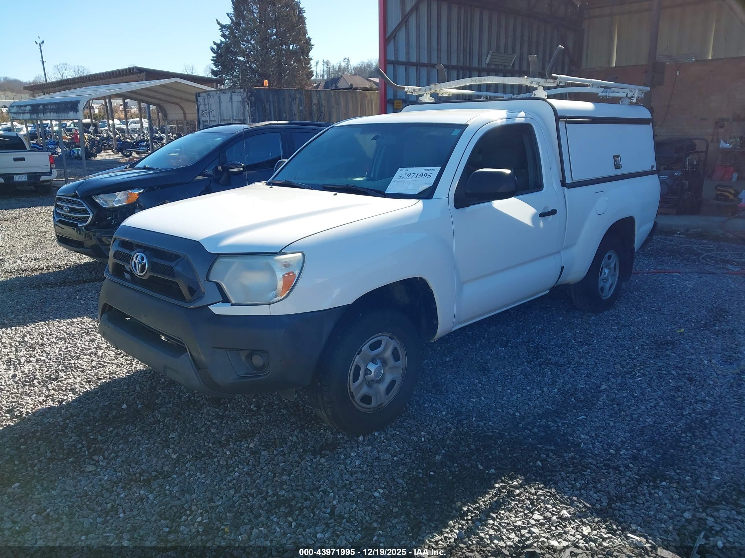 TOYOTA TACOMA image 2