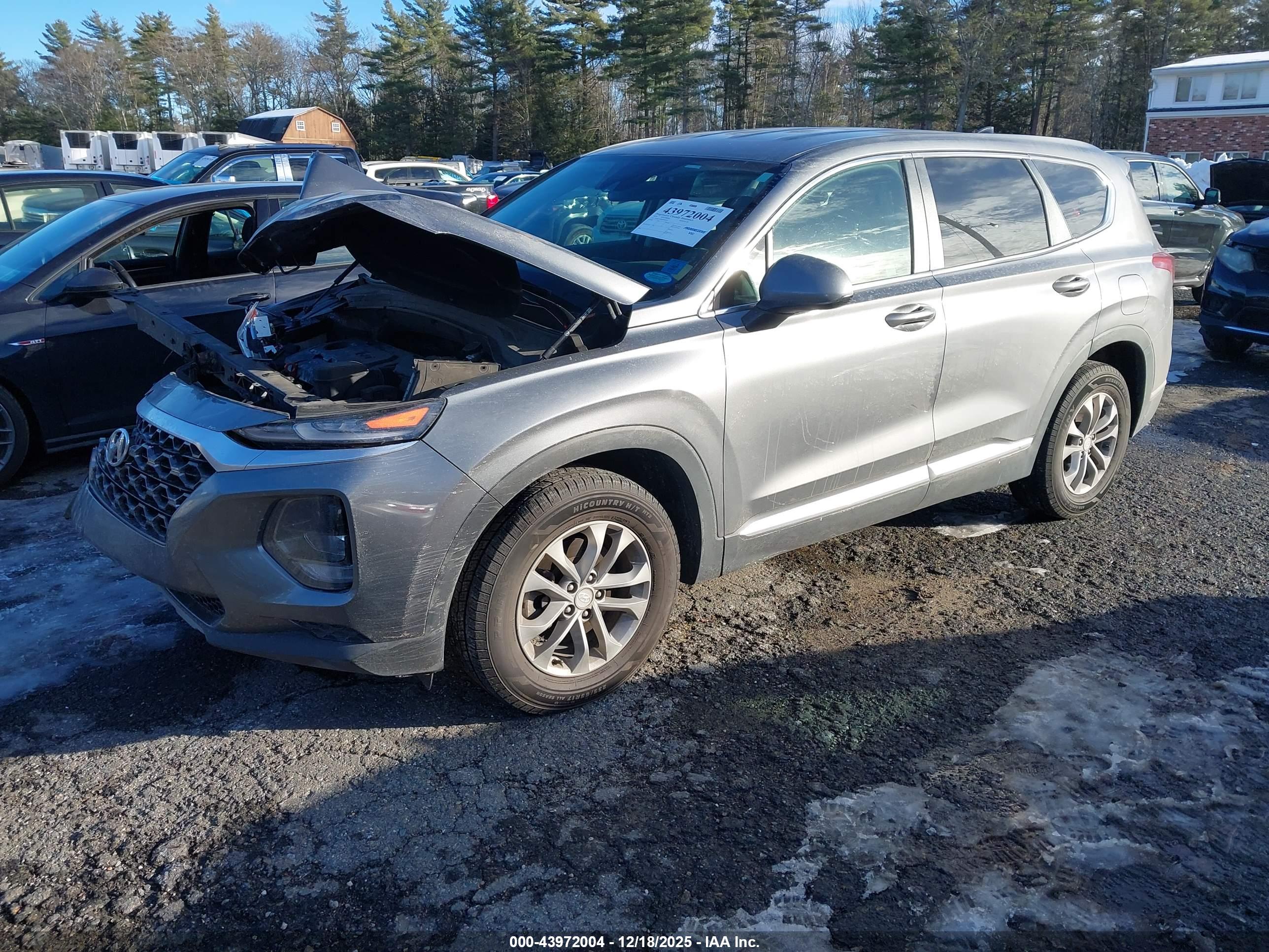 HYUNDAI SANTA image 2