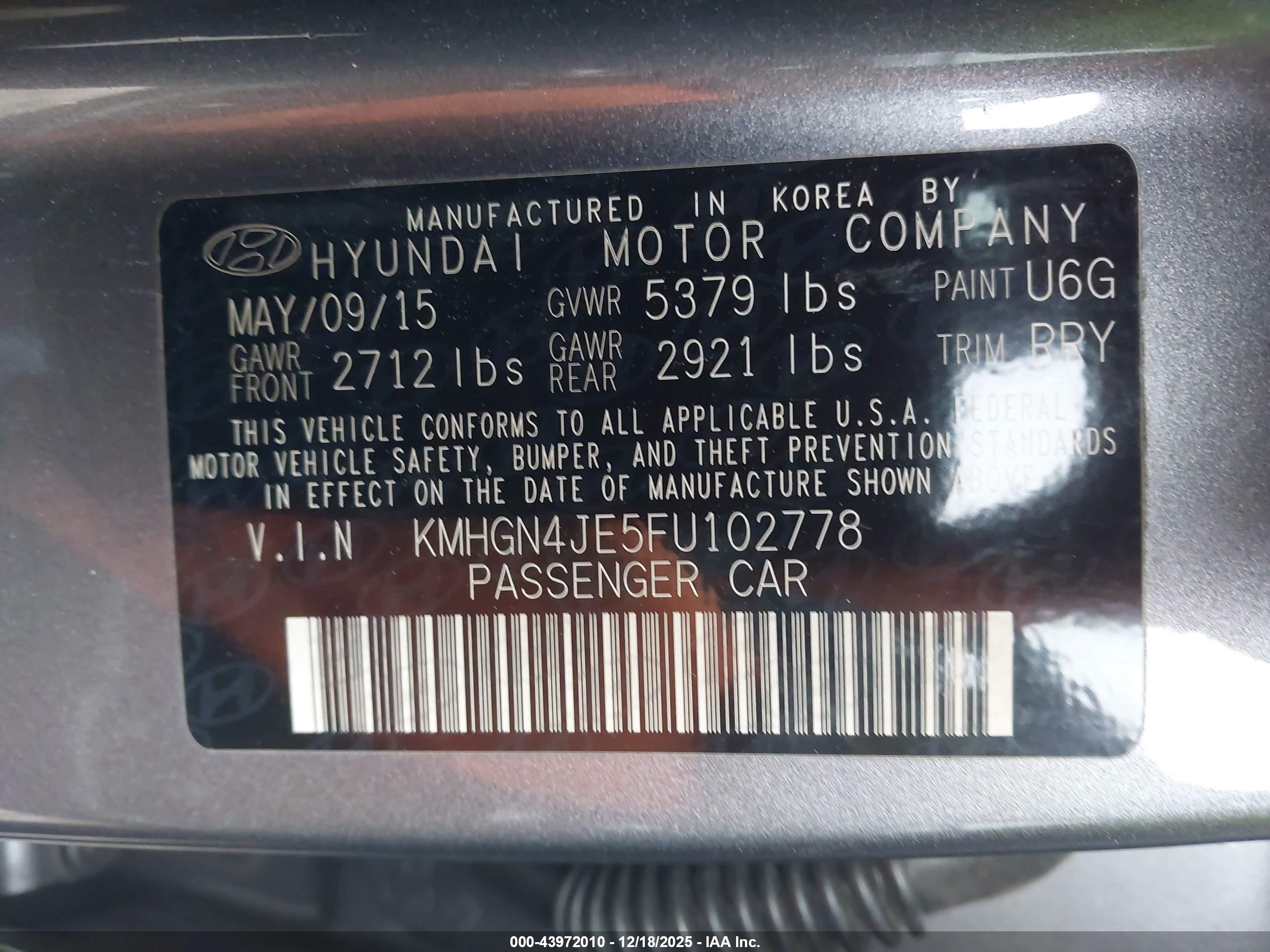HYUNDAI GENESIS image 9