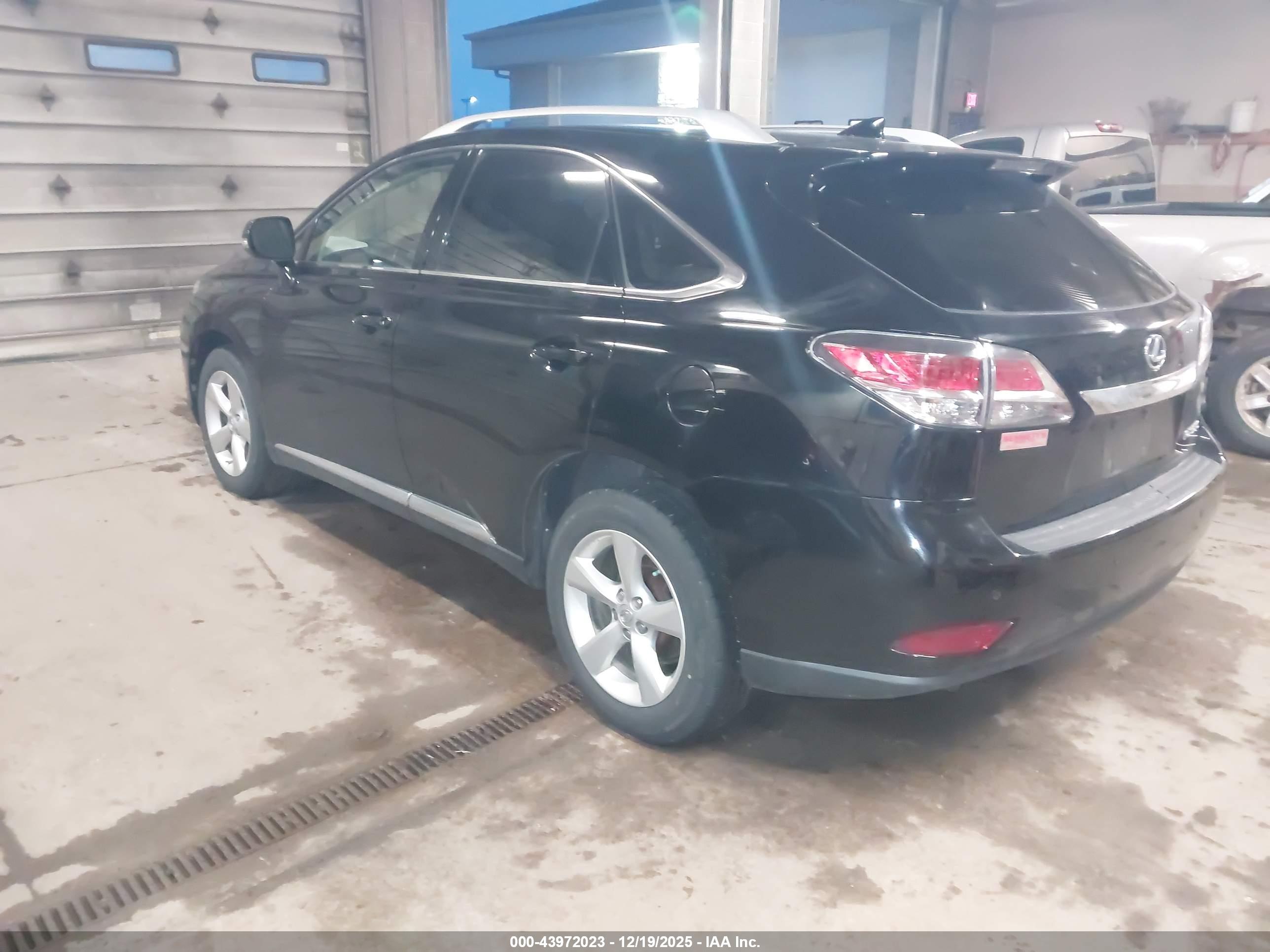 LEXUS RX image 3
