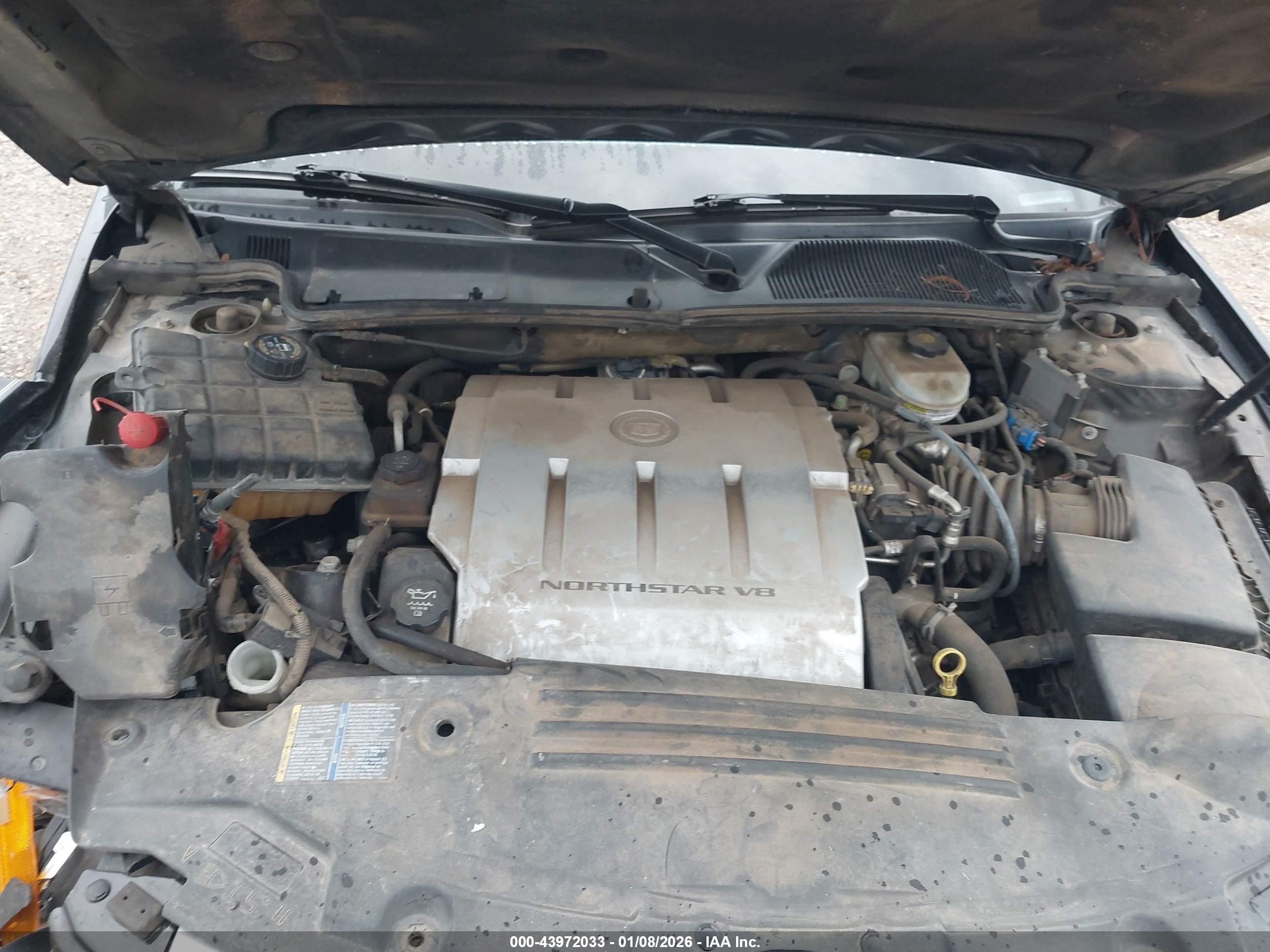 CADILLAC DTS image 10