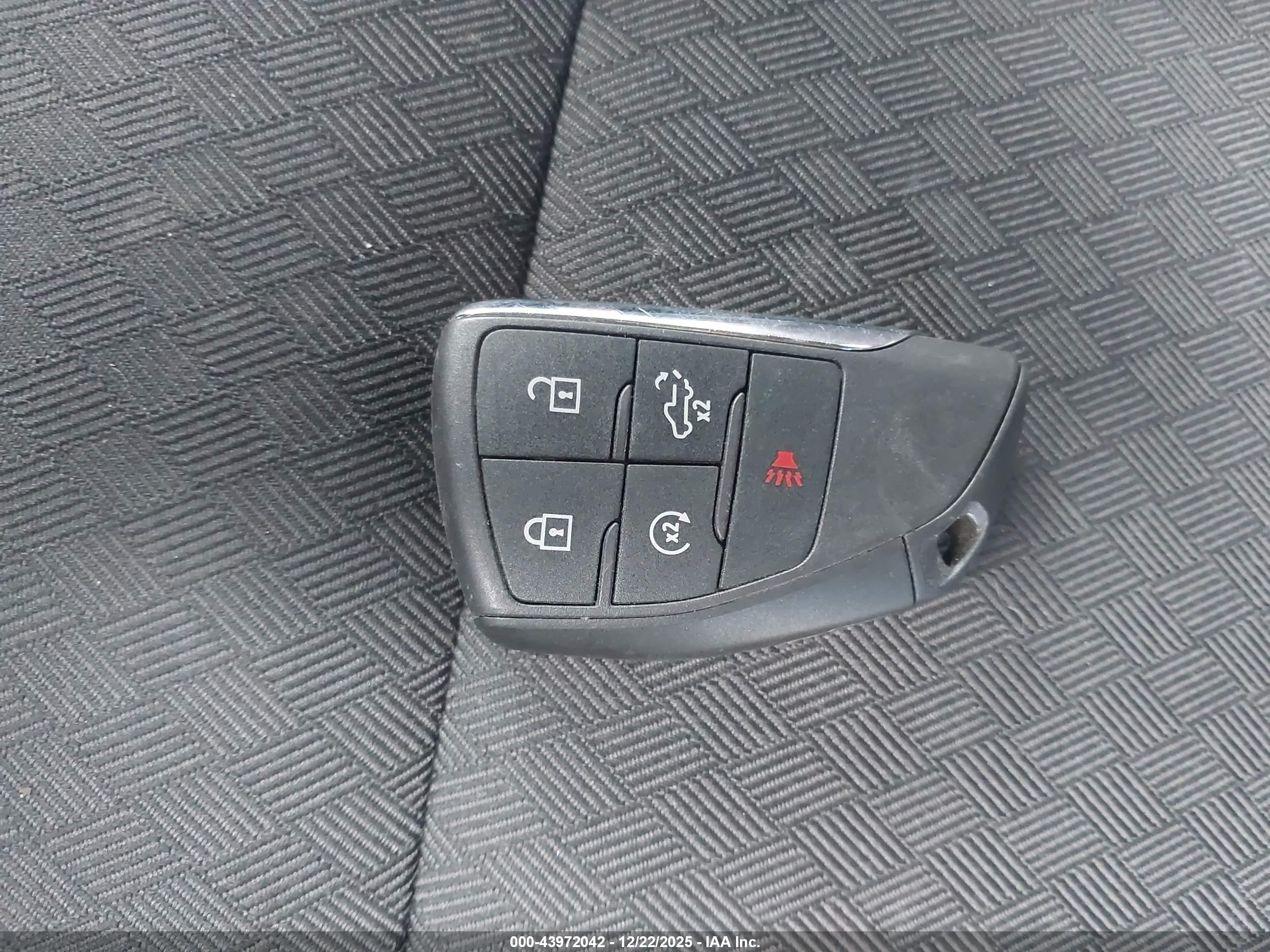 GMC SIERRA image 11