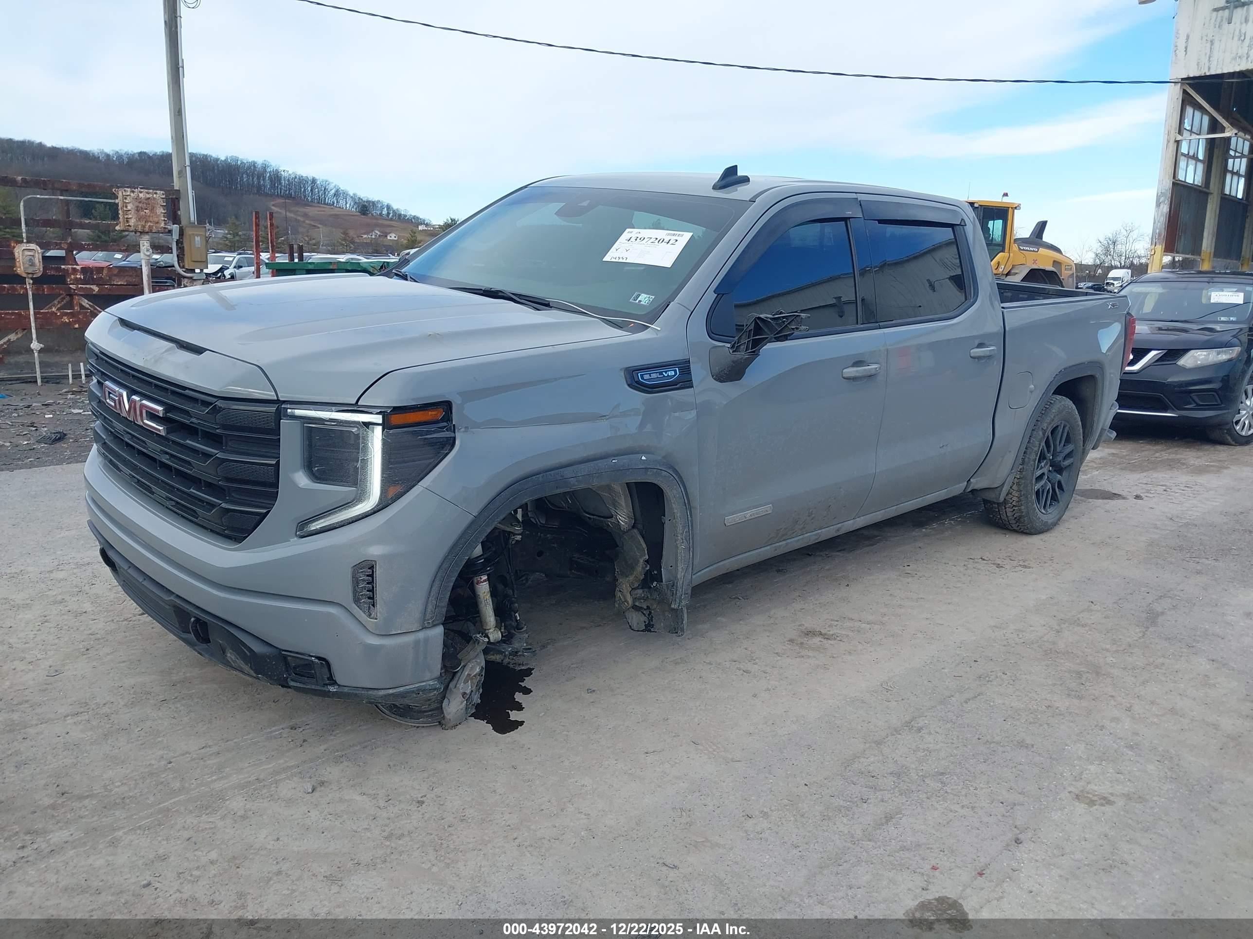 GMC SIERRA image 2