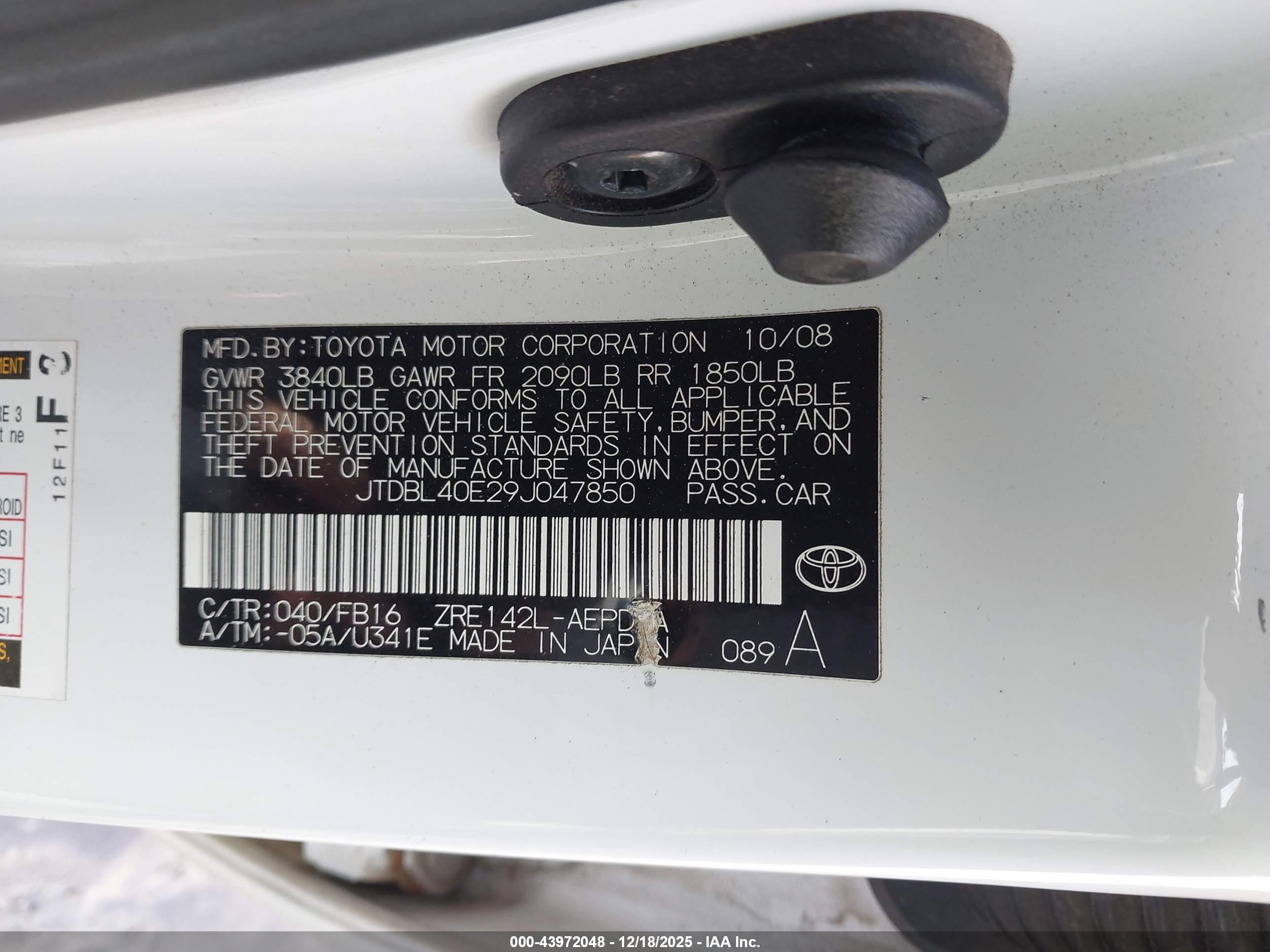 TOYOTA COROLLA image 9