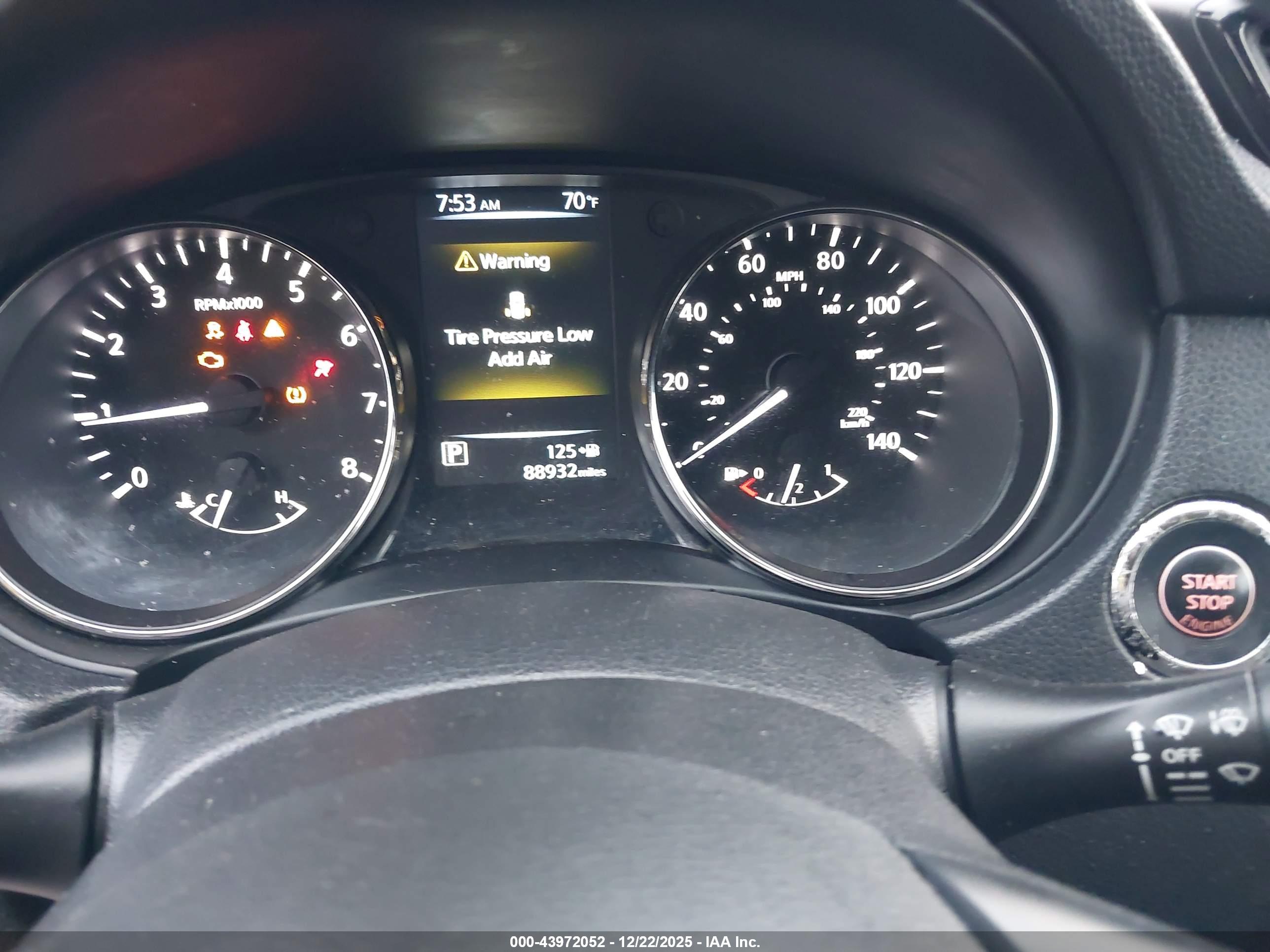 NISSAN ROGUE image 7