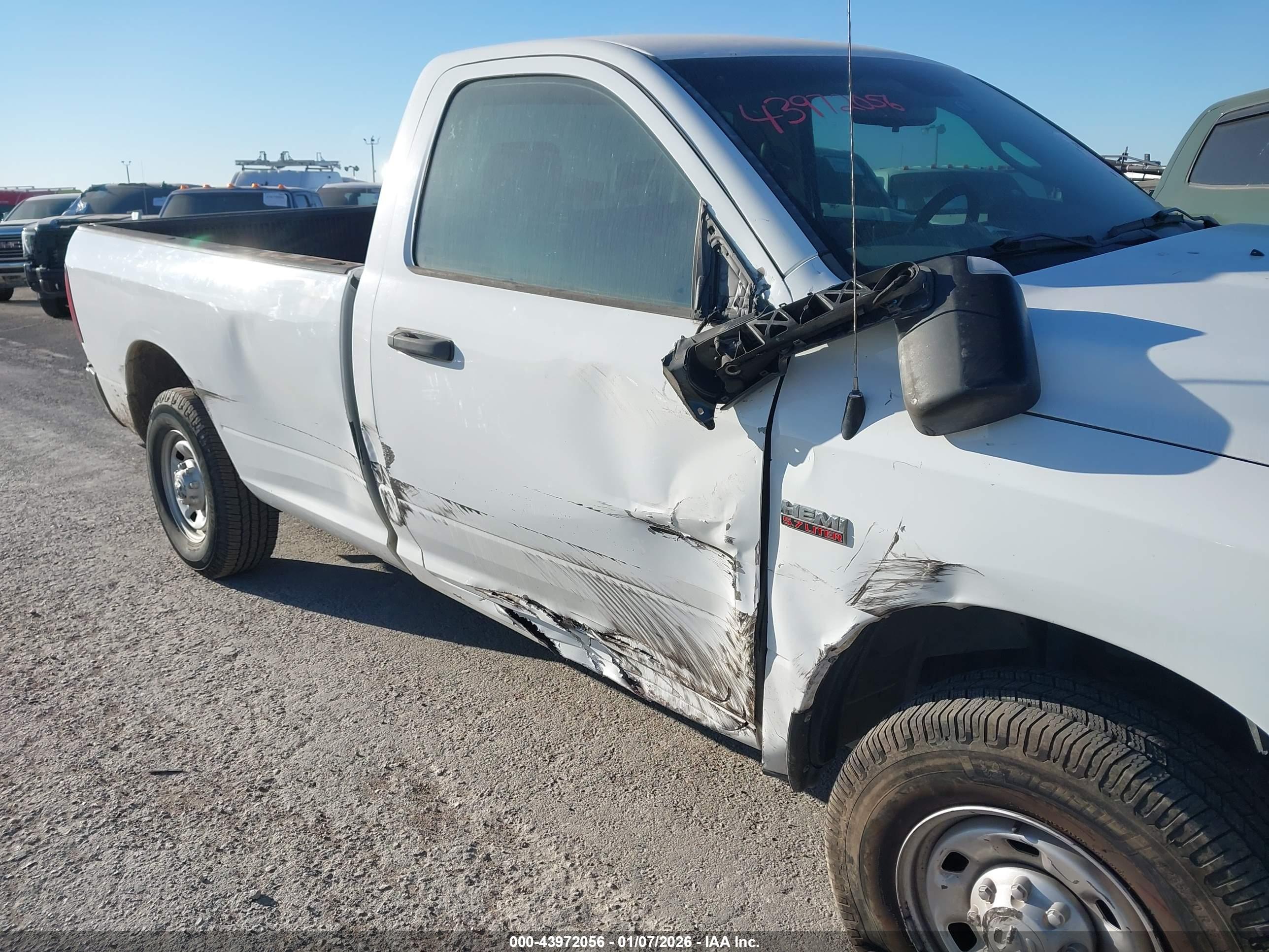 RAM 2500 image 6