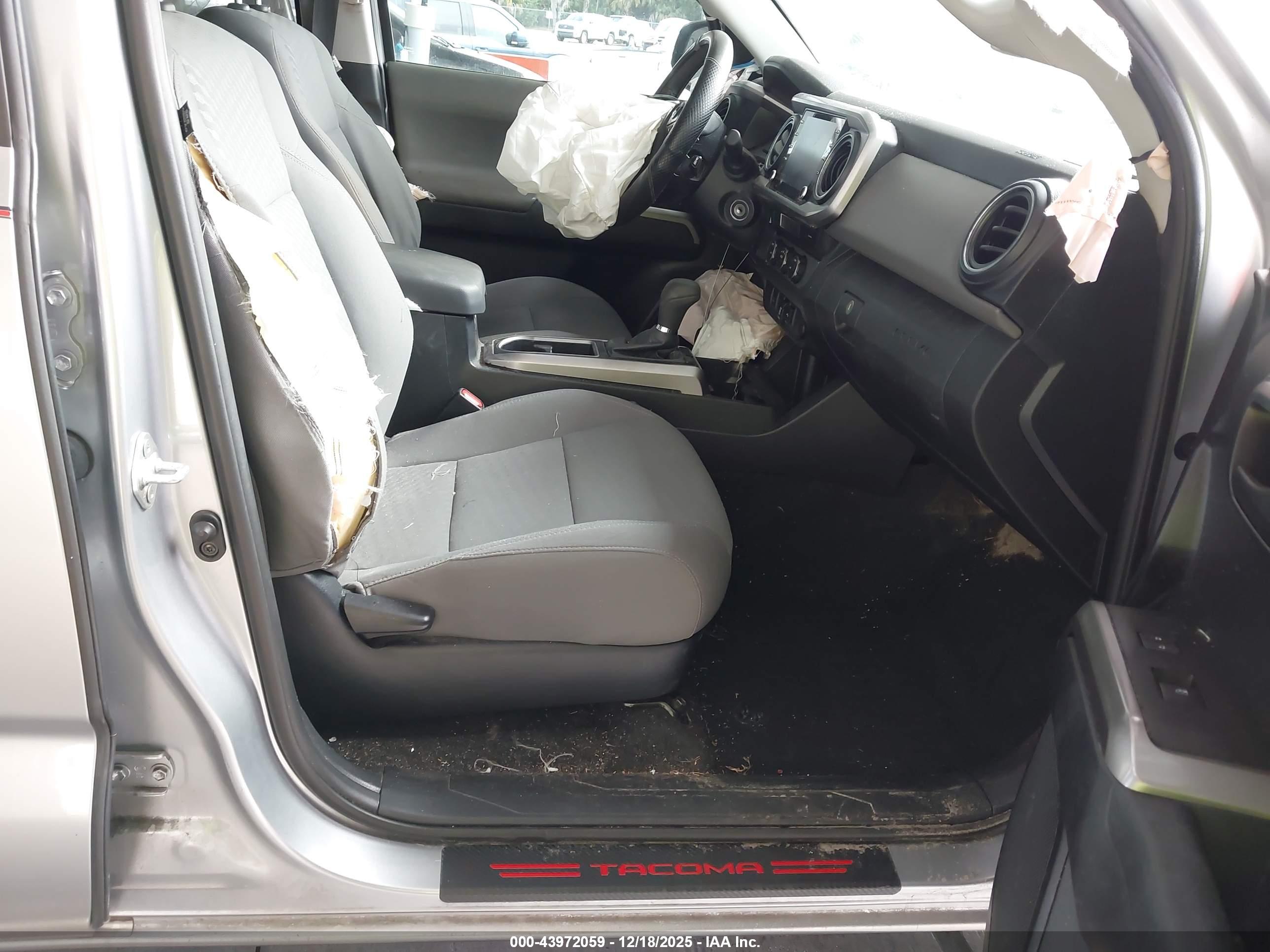 TOYOTA TACOMA image 5