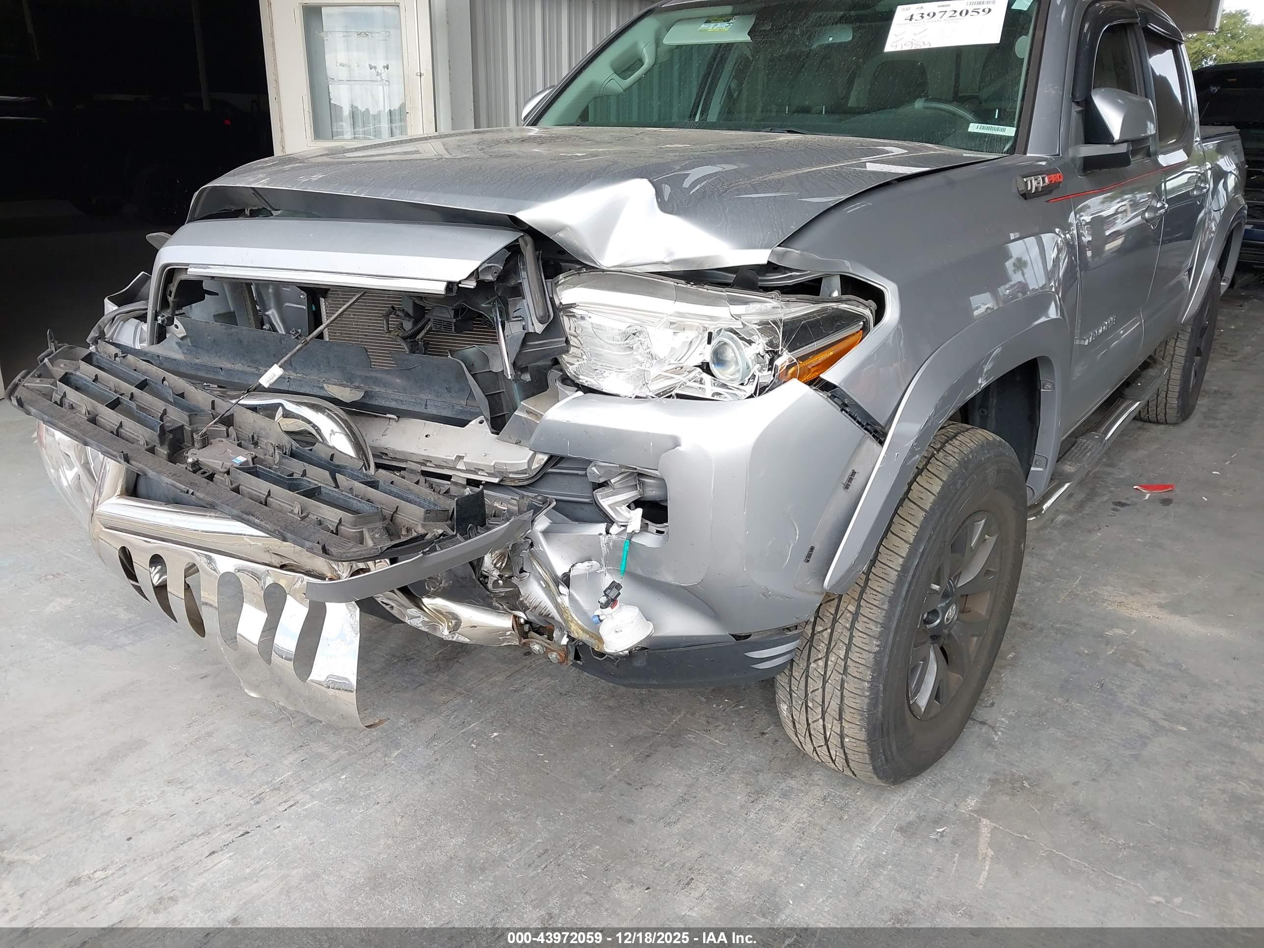TOYOTA TACOMA image 6