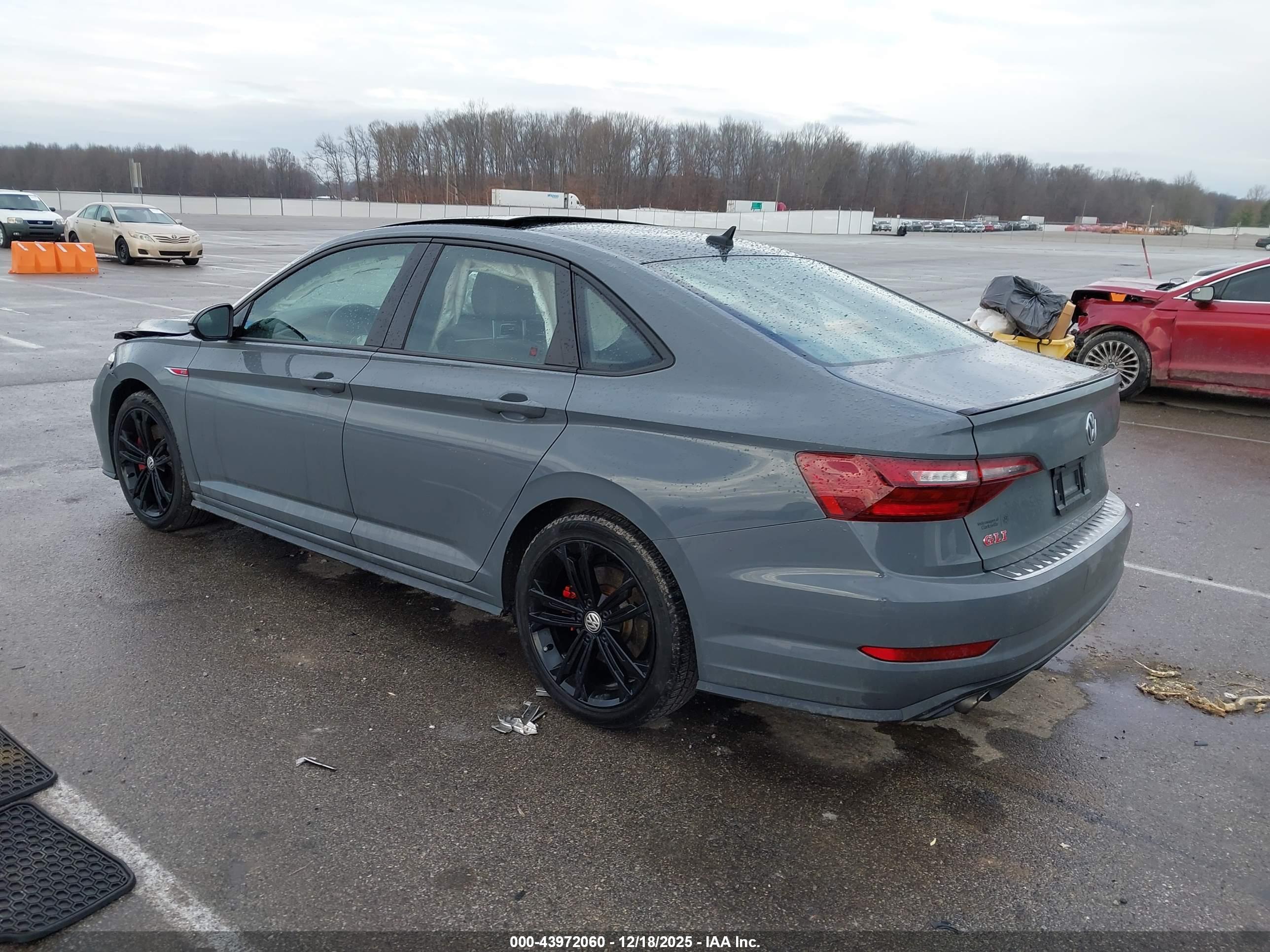 VOLKSWAGEN JETTA image 3