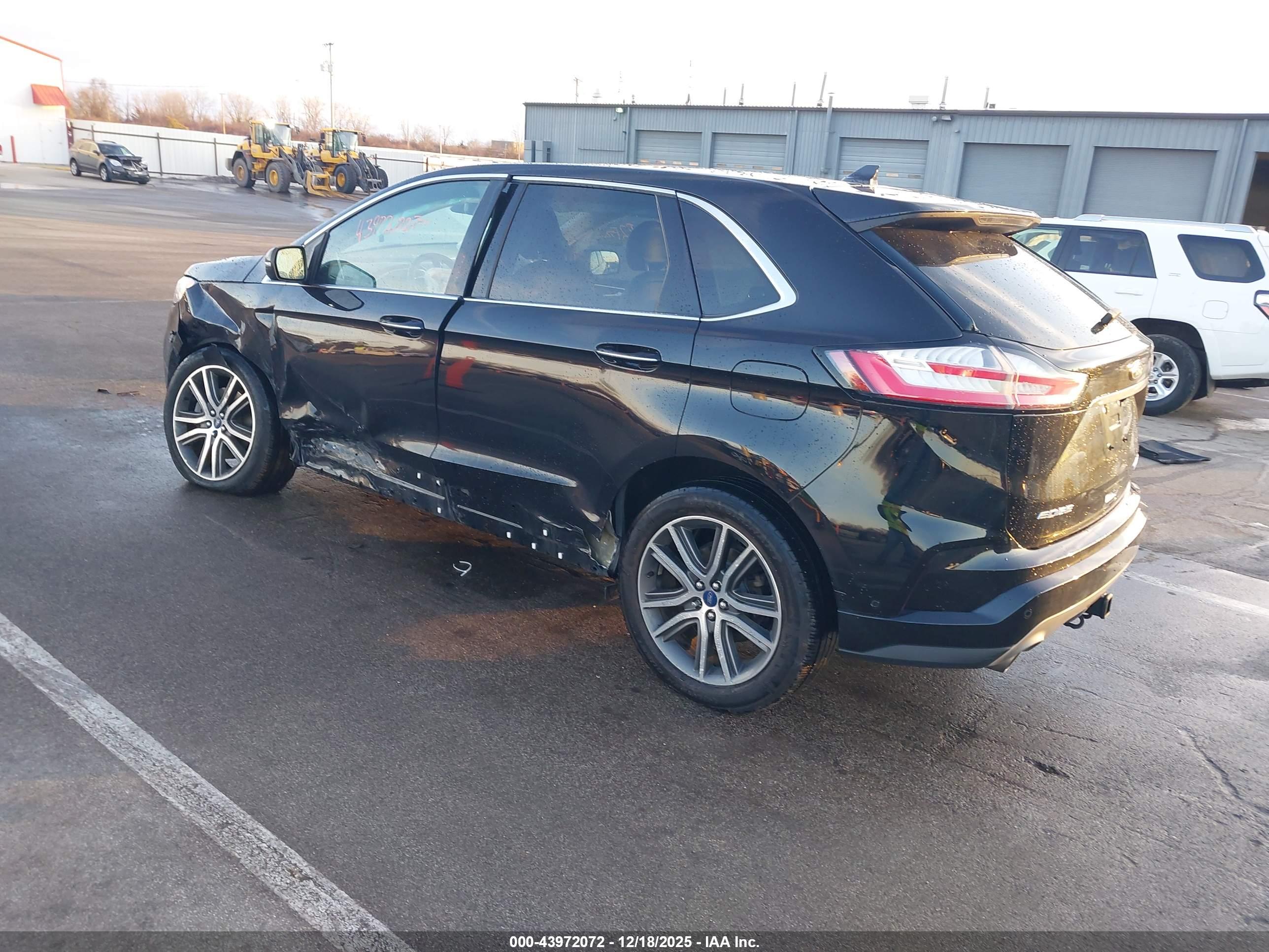 FORD EDGE image 3