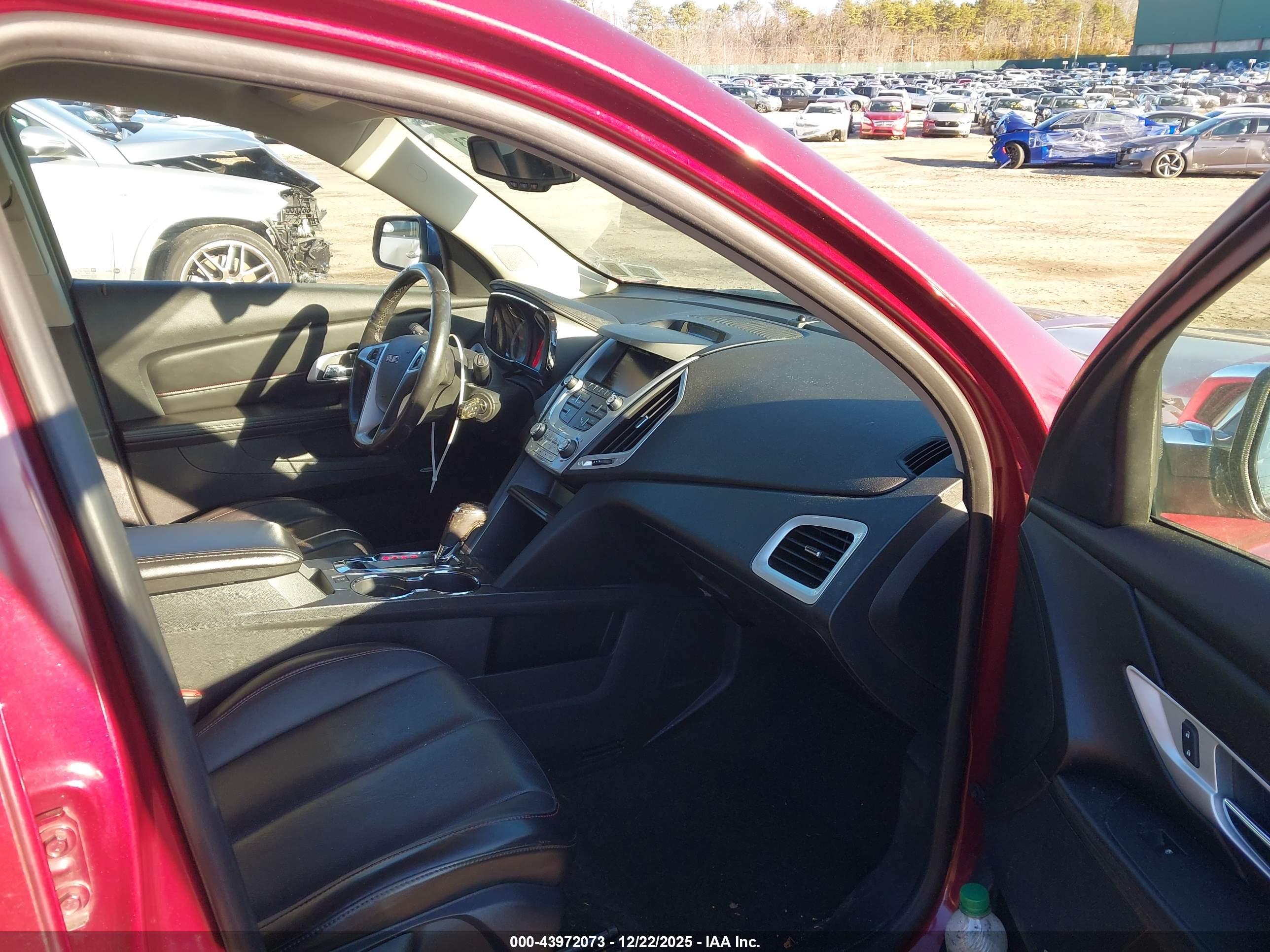 GMC TERRAIN image 5
